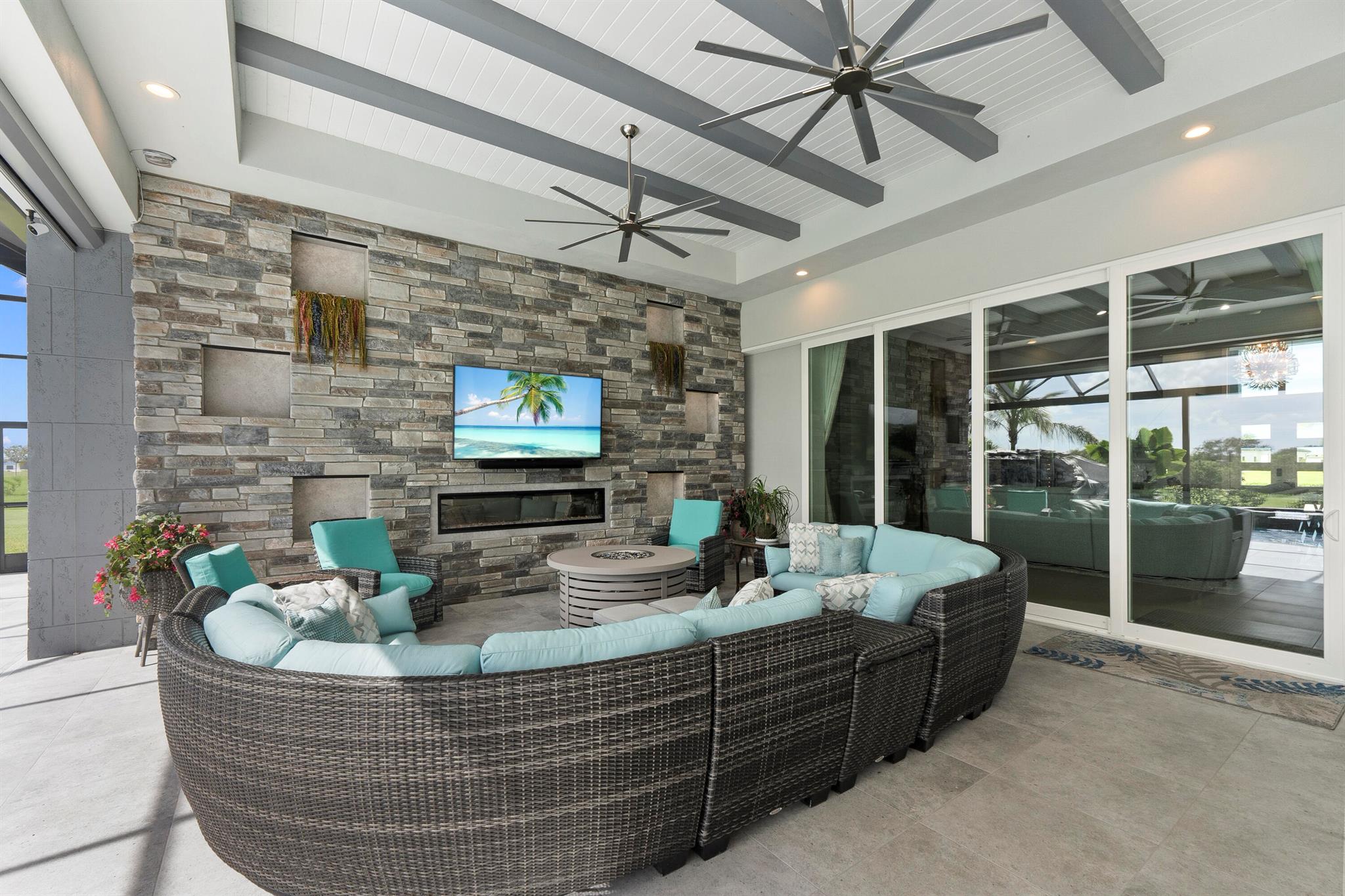 FOX GROVE (AKA MEADOW RUN - Residential