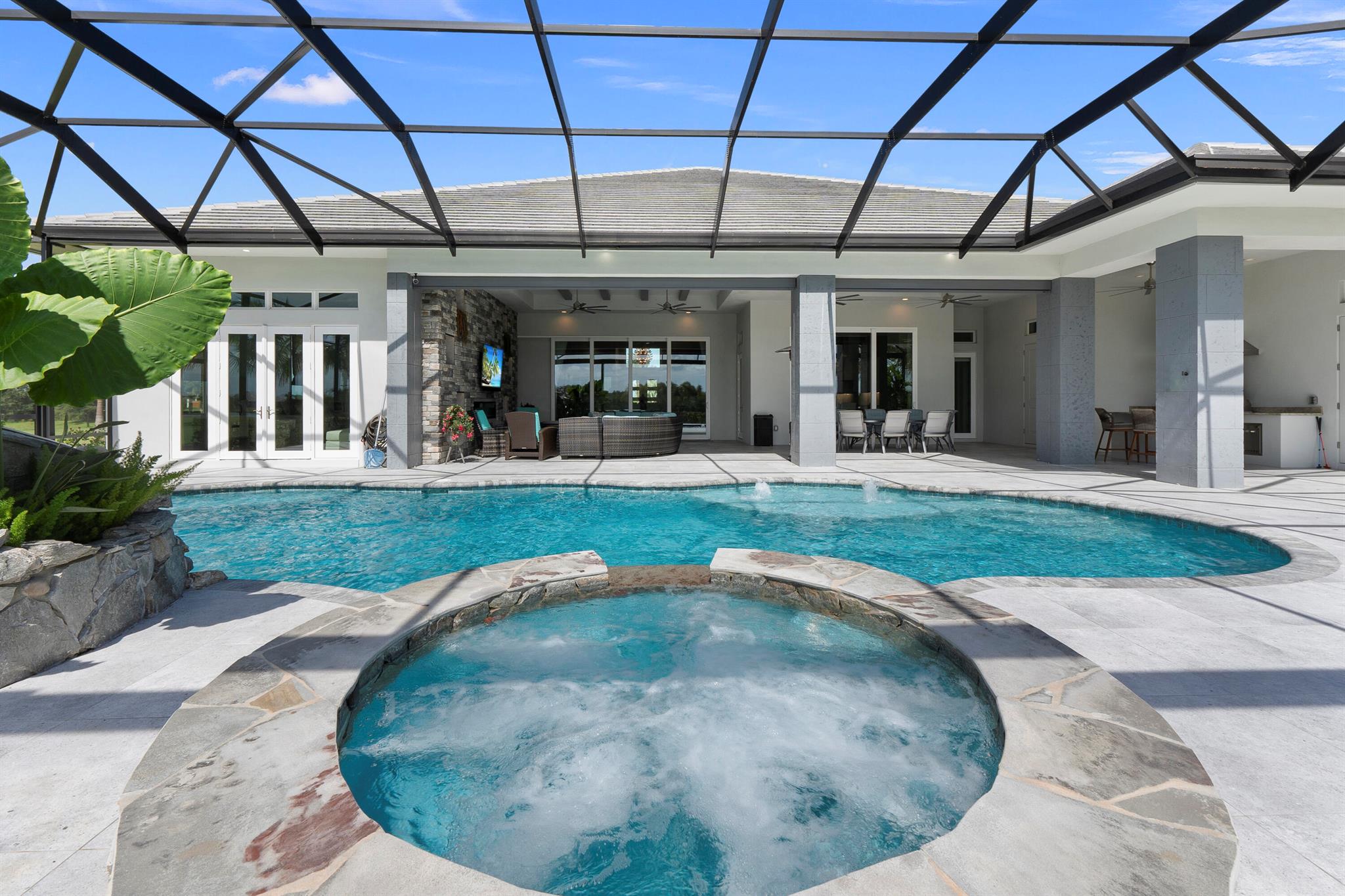 FOX GROVE (AKA MEADOW RUN - Residential