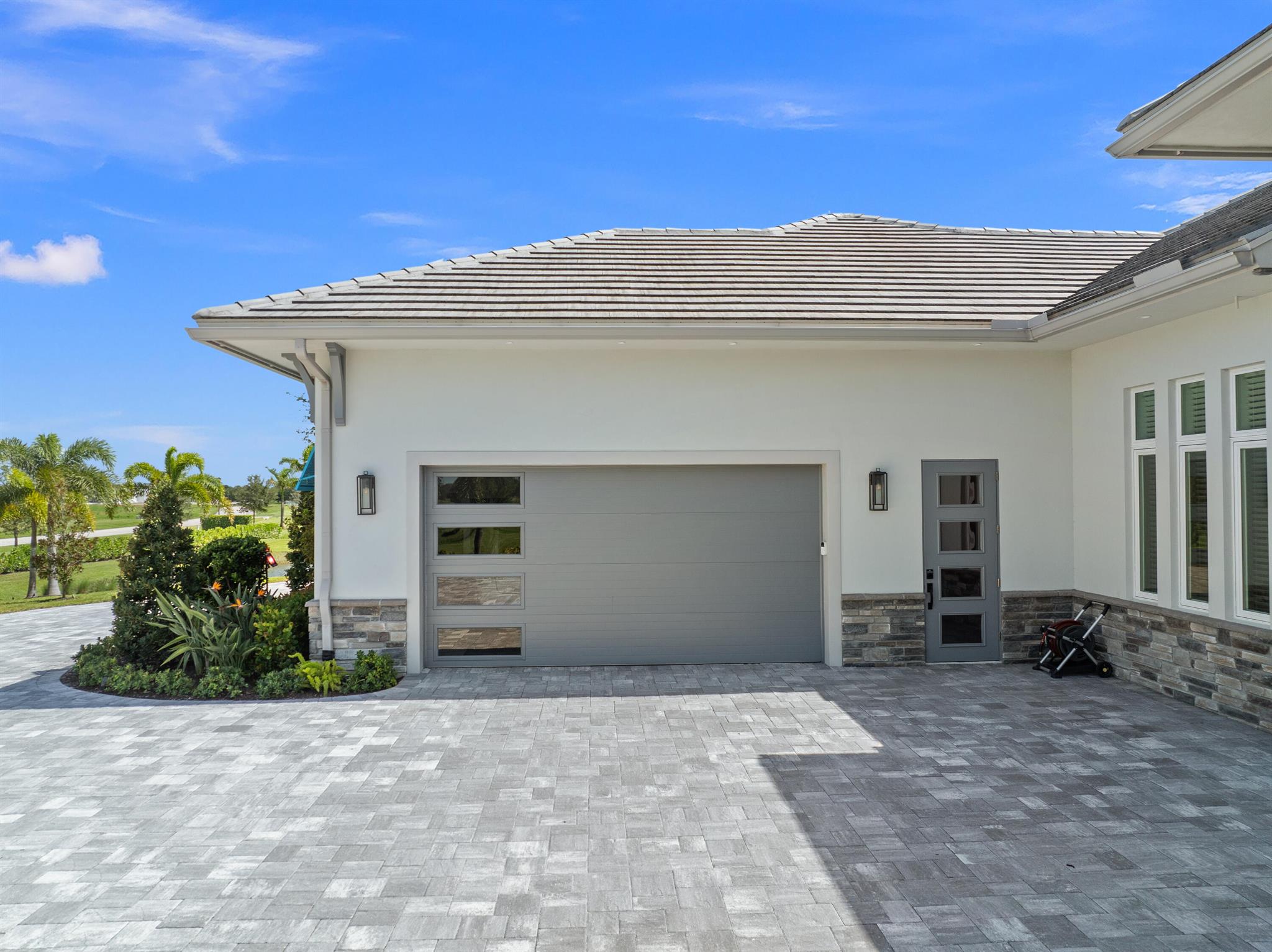 FOX GROVE (AKA MEADOW RUN - Residential