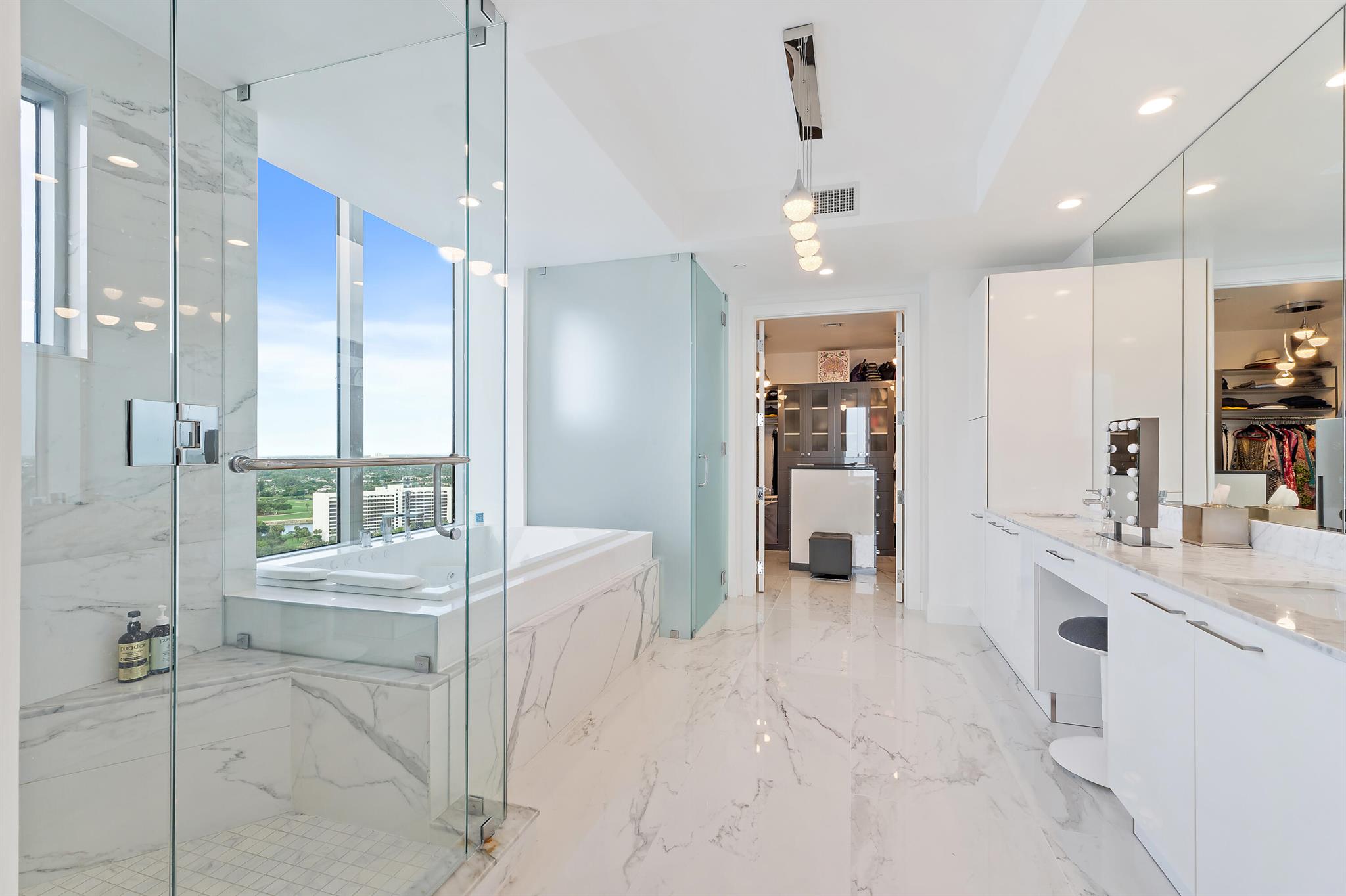 WATER CLUB NORTH PALM BEA - Residential