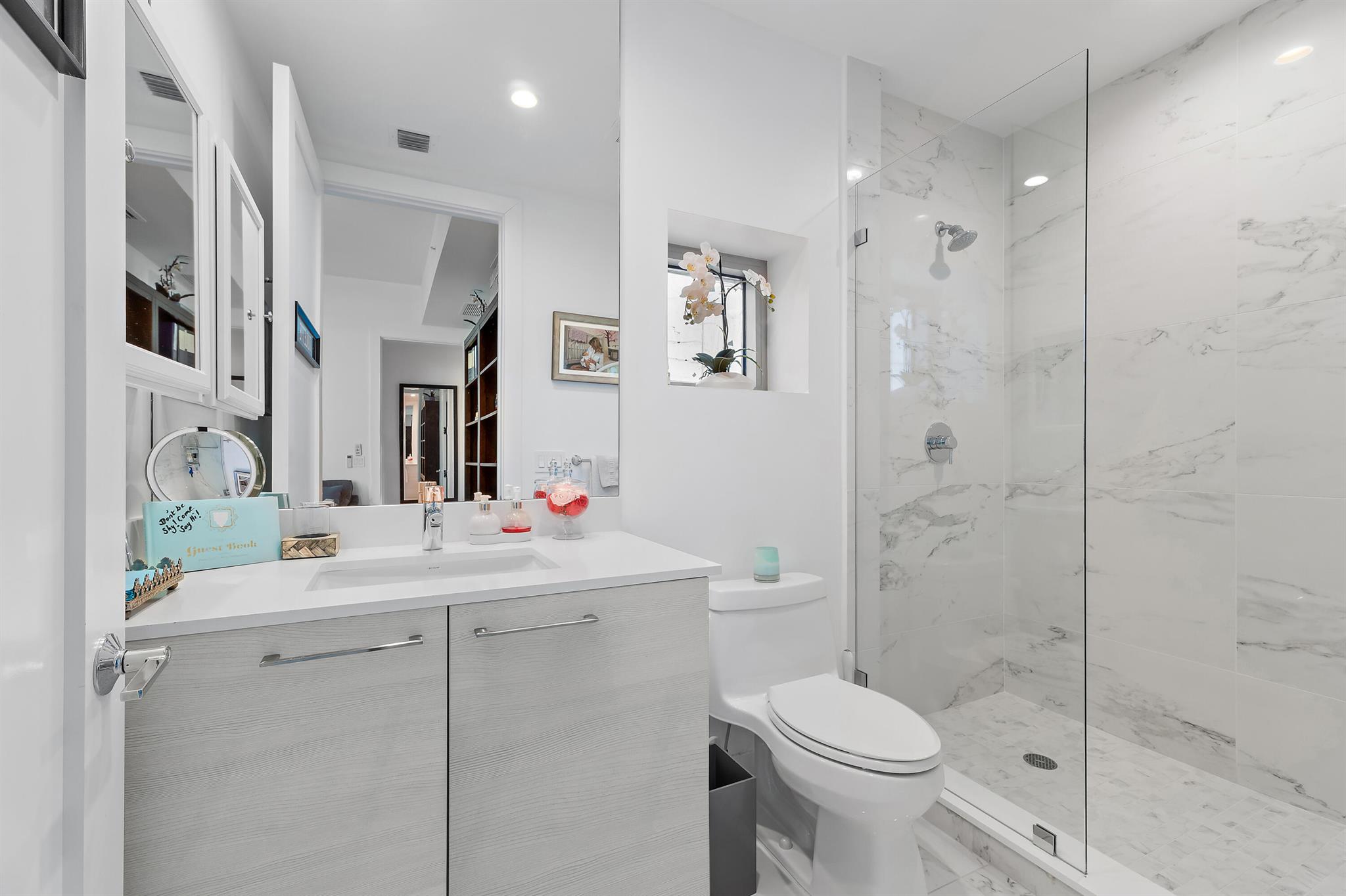 WATER CLUB NORTH PALM BEA - Residential