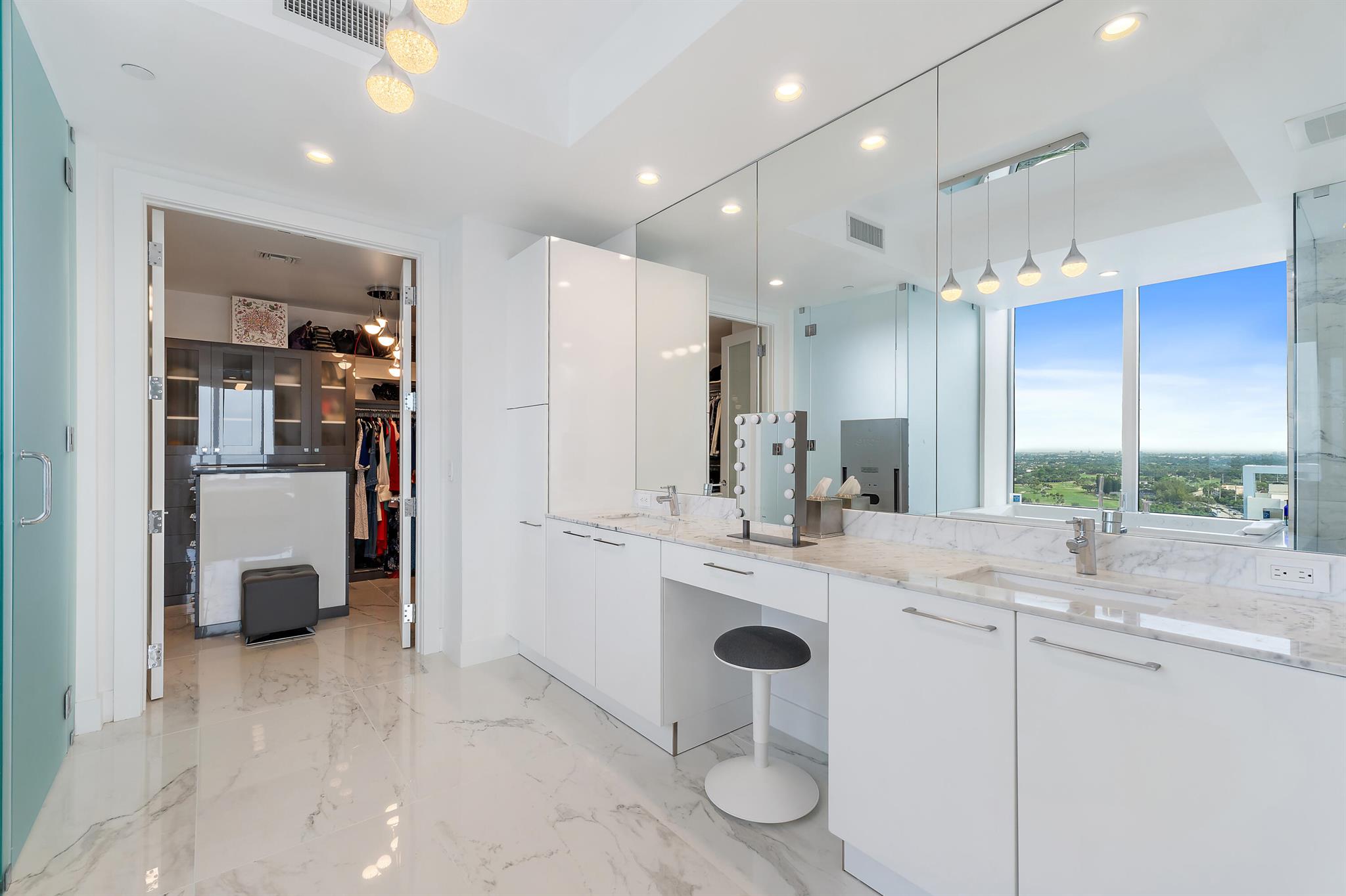 WATER CLUB NORTH PALM BEA - Residential