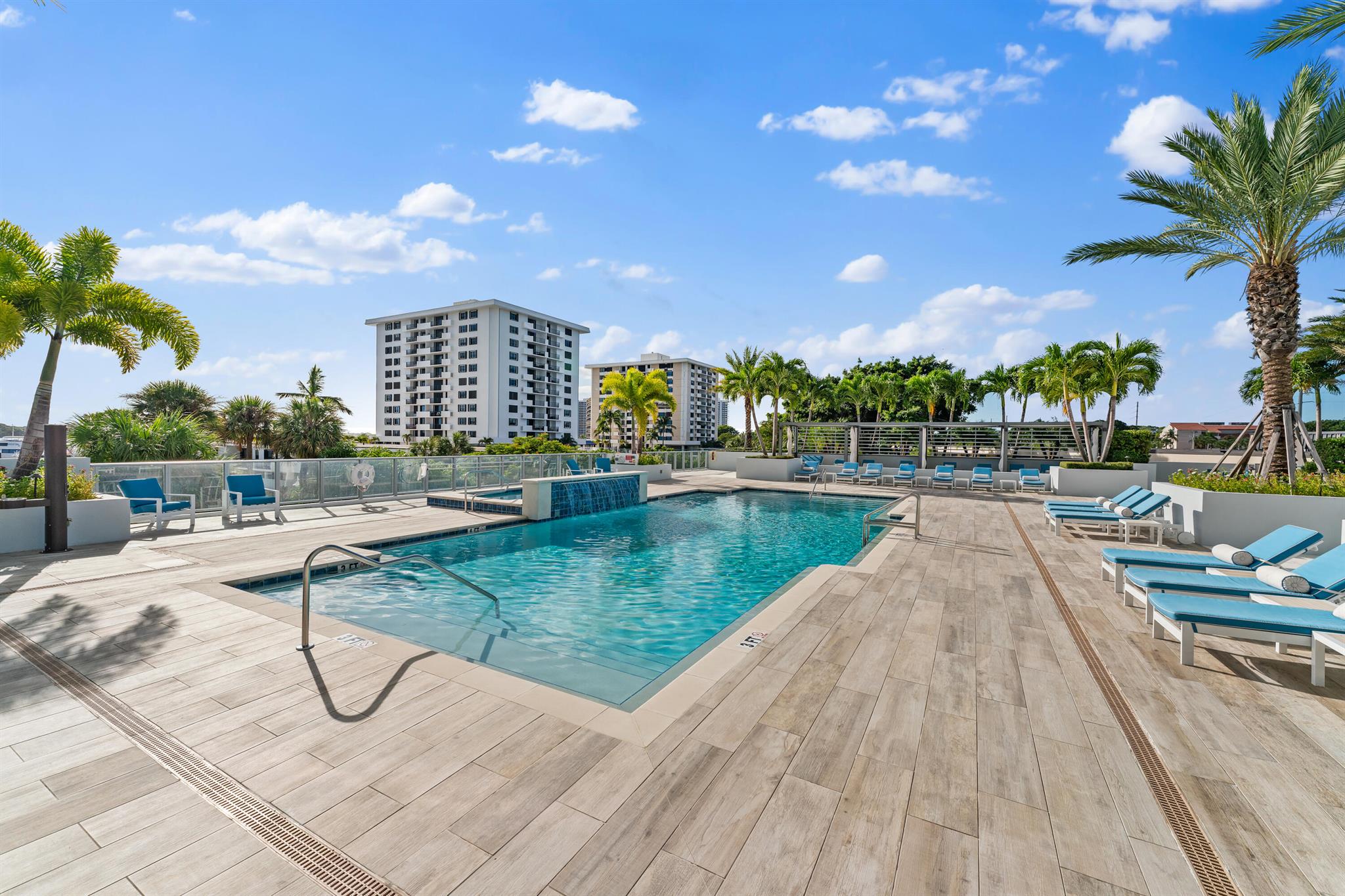 WATER CLUB NORTH PALM BEA - Residential