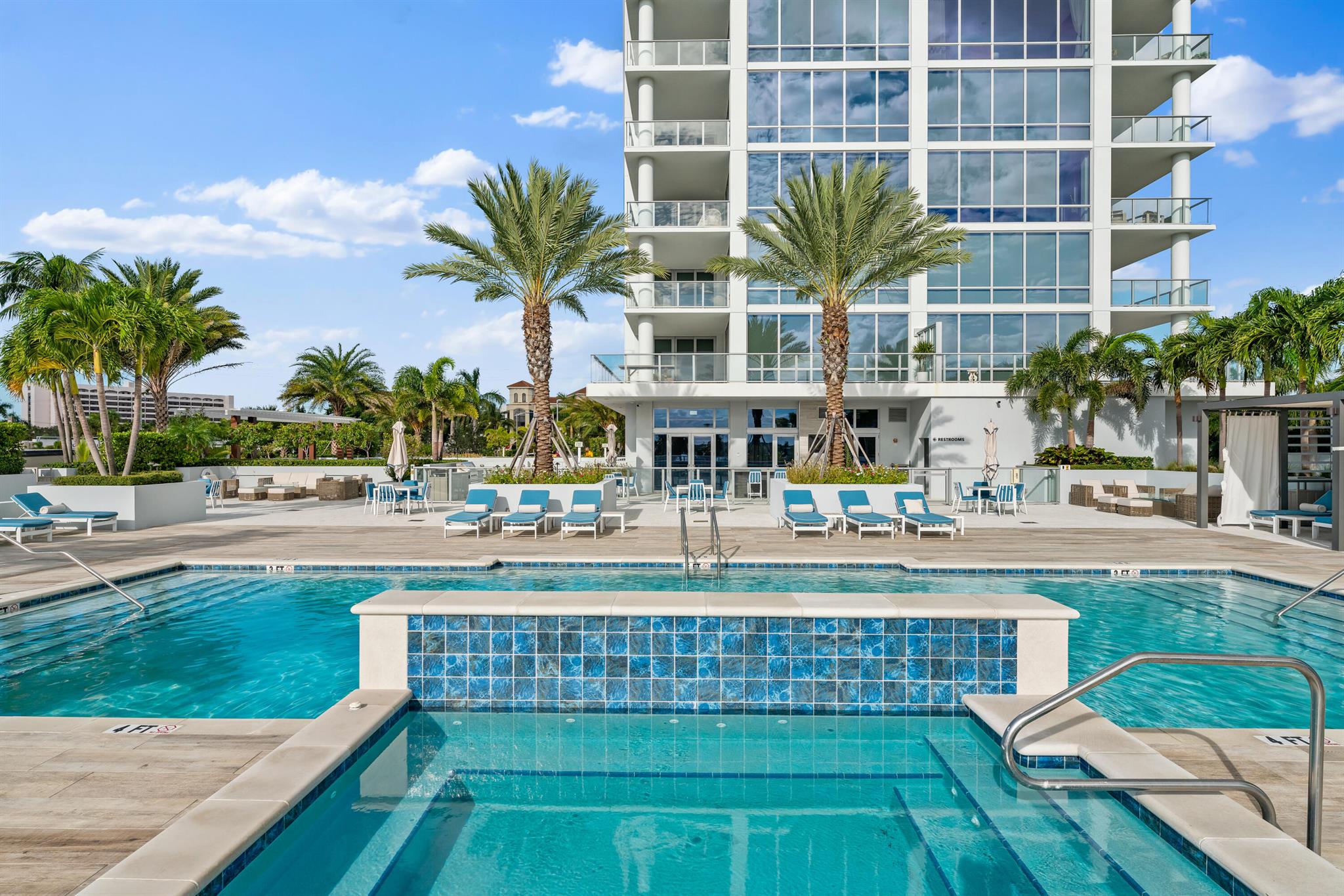 WATER CLUB NORTH PALM BEA - Residential
