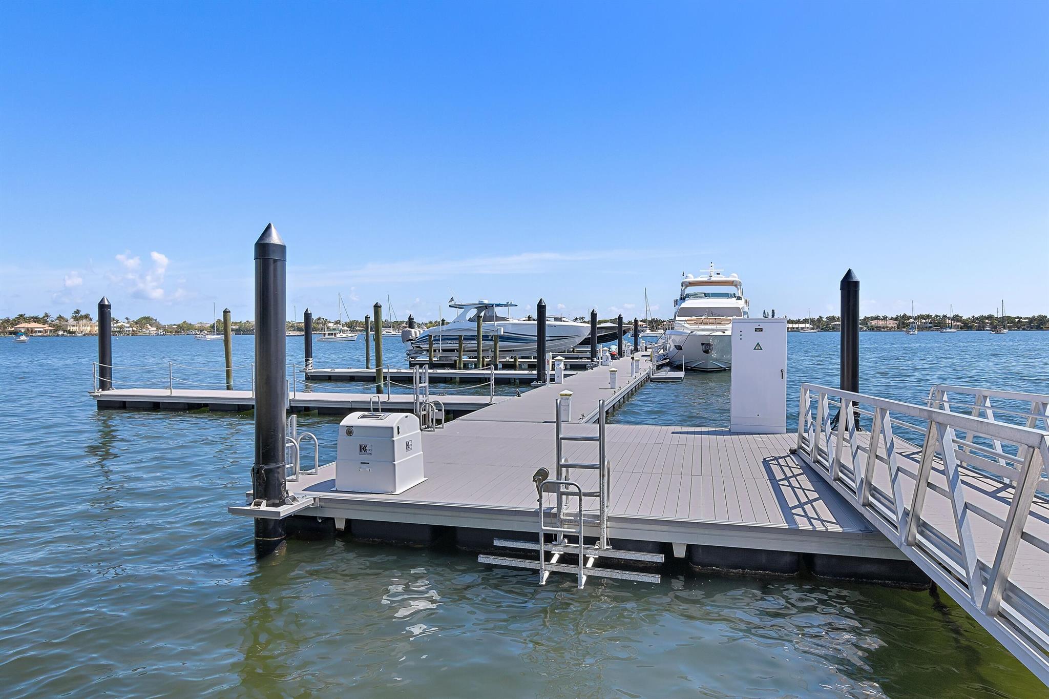 WATER CLUB NORTH PALM BEA - Residential