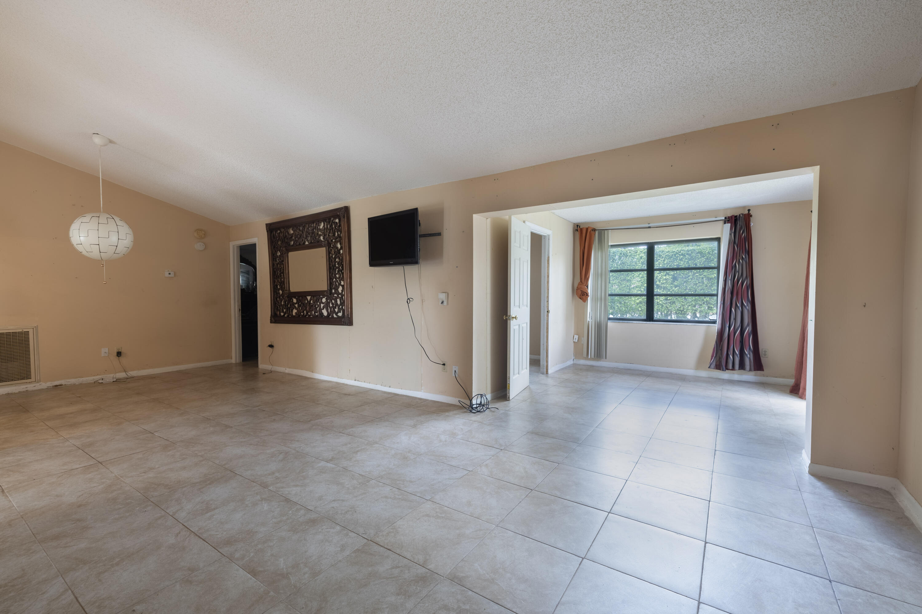 6149 Olivewood Circle