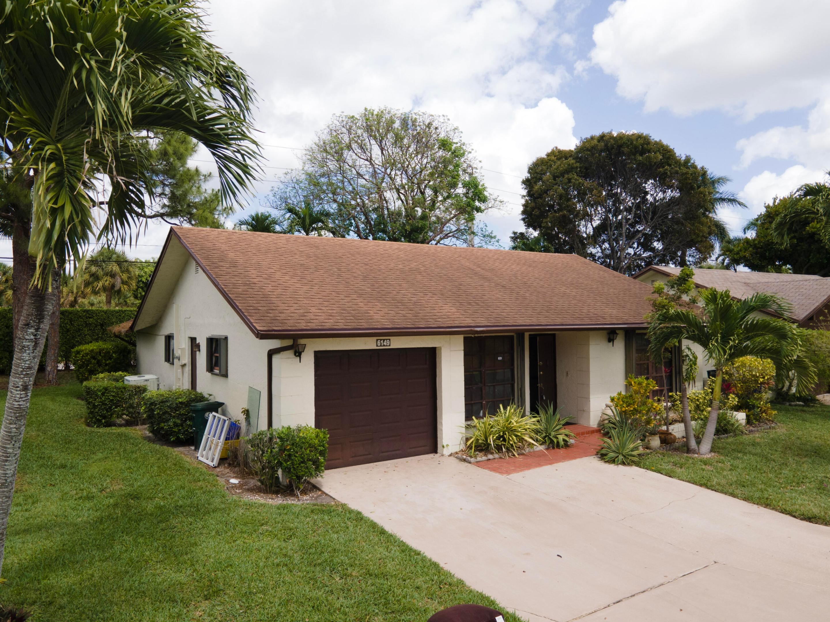 BUTTONWOOD 1 - Residential