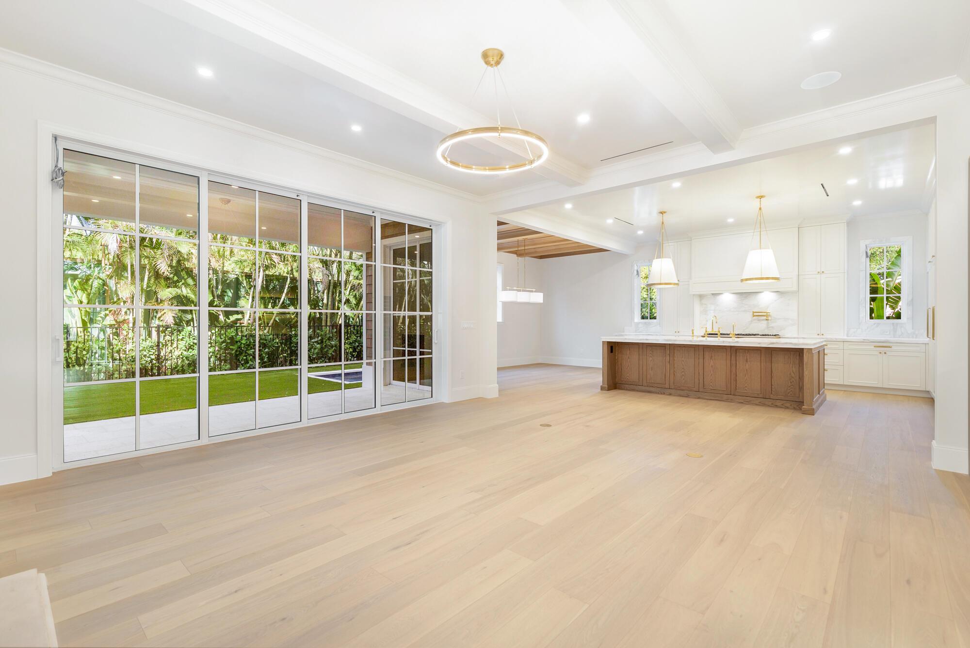 LITTLE RANCHES 1ST ADD - Residential