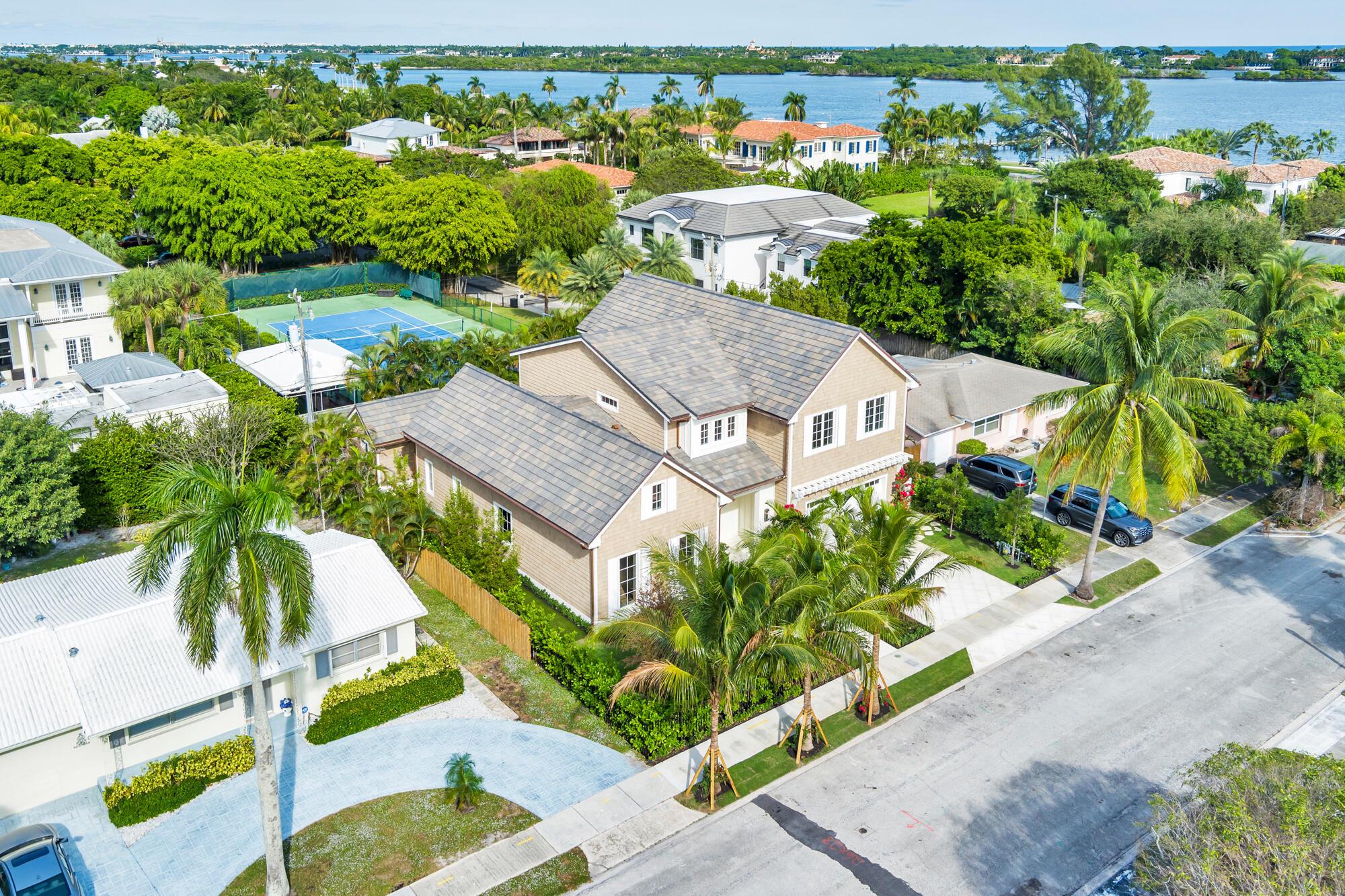 LITTLE RANCHES 1ST ADD - Residential