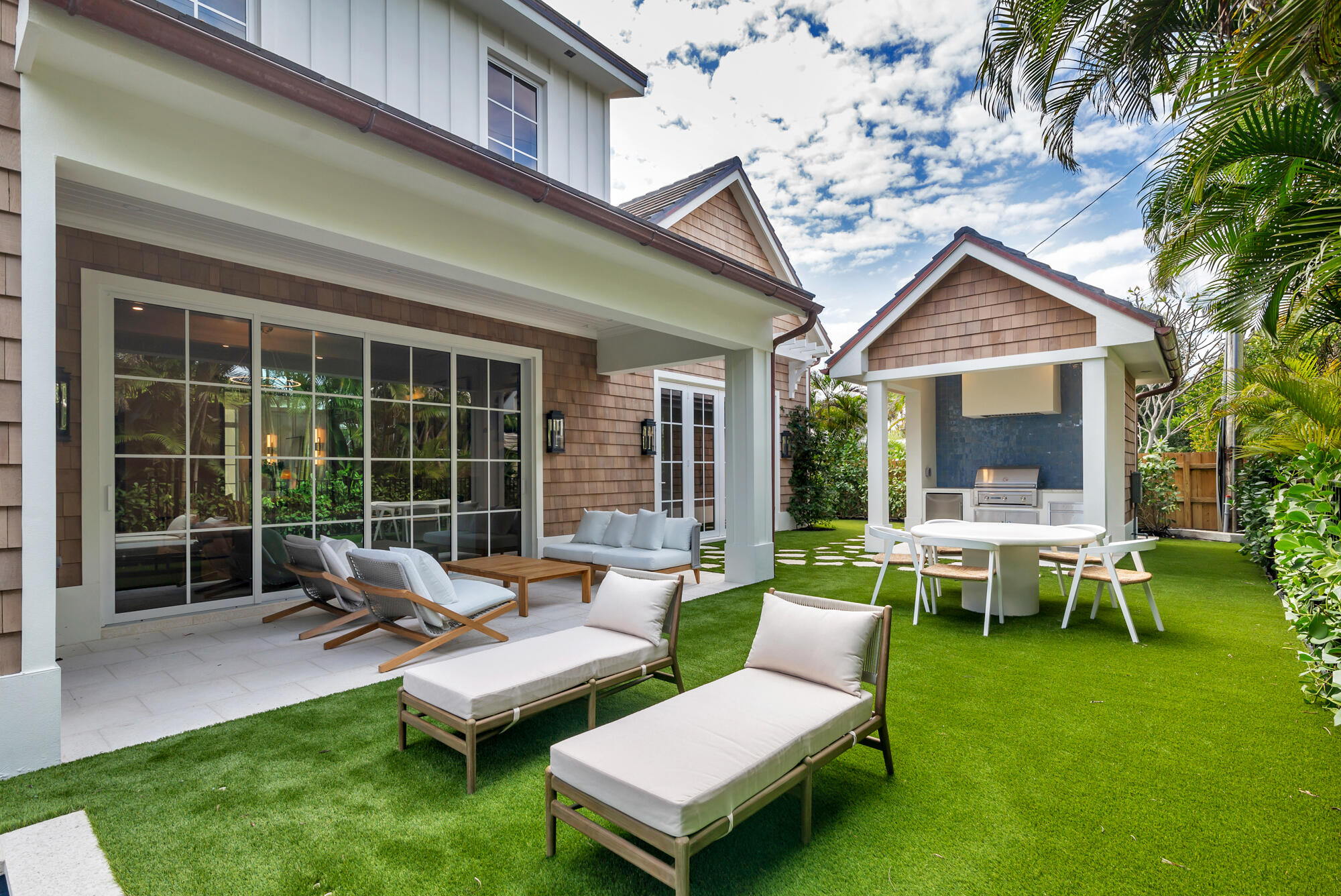 LITTLE RANCHES 1ST ADD - Residential