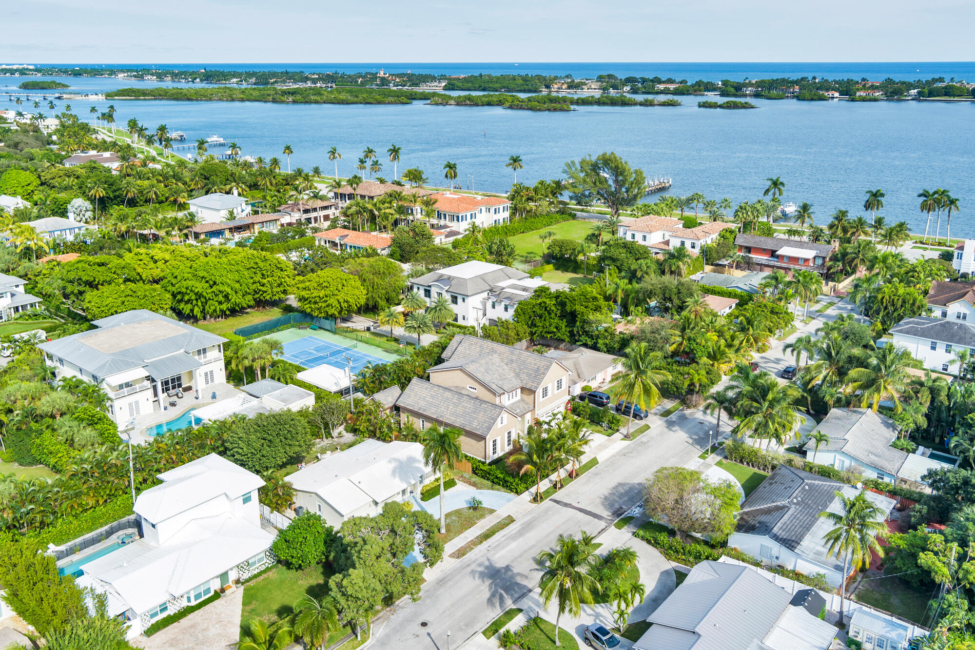 LITTLE RANCHES 1ST ADD - Residential