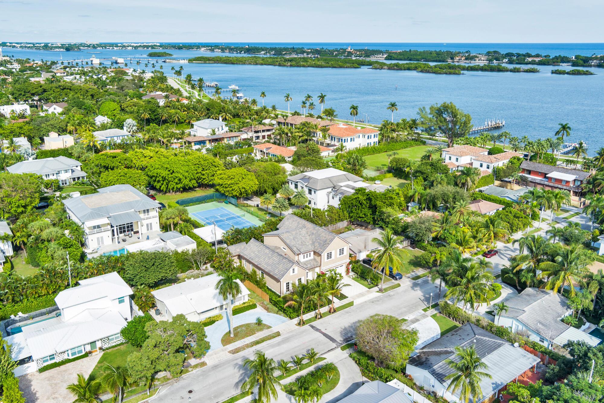 LITTLE RANCHES 1ST ADD - Residential