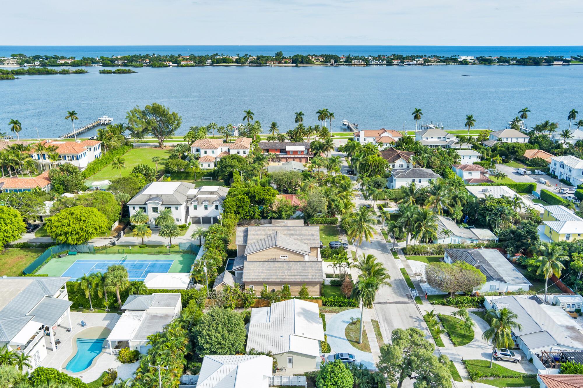 LITTLE RANCHES 1ST ADD - Residential