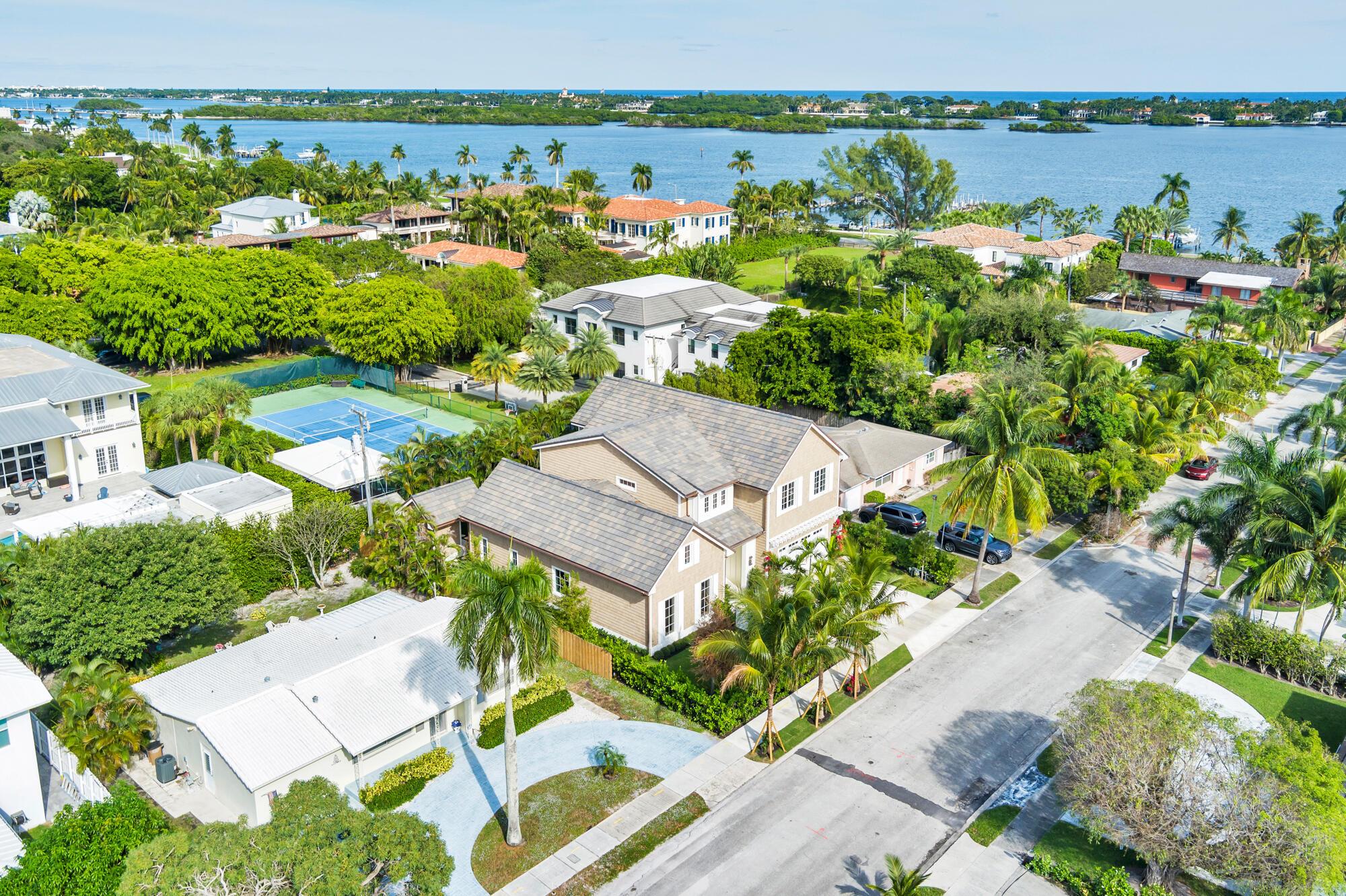 LITTLE RANCHES 1ST ADD - Residential