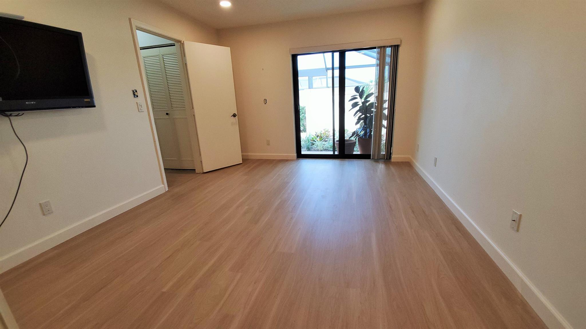 INDIAN CREEK PH III-A - Residential Lease