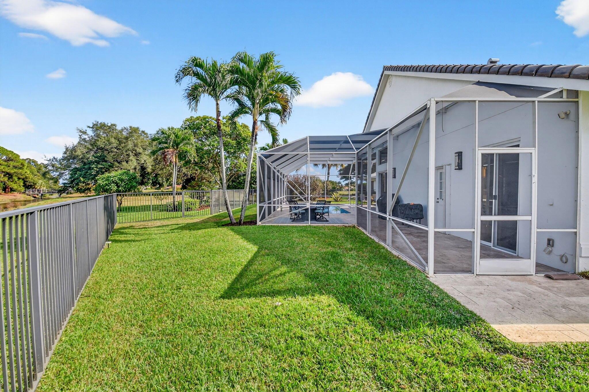 GREENVIEW COVE OF WELLING - Residential