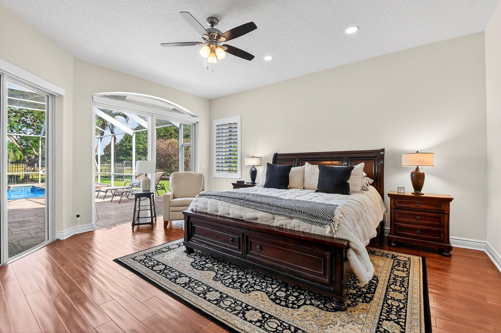 GREENVIEW COVE OF WELLING - Residential