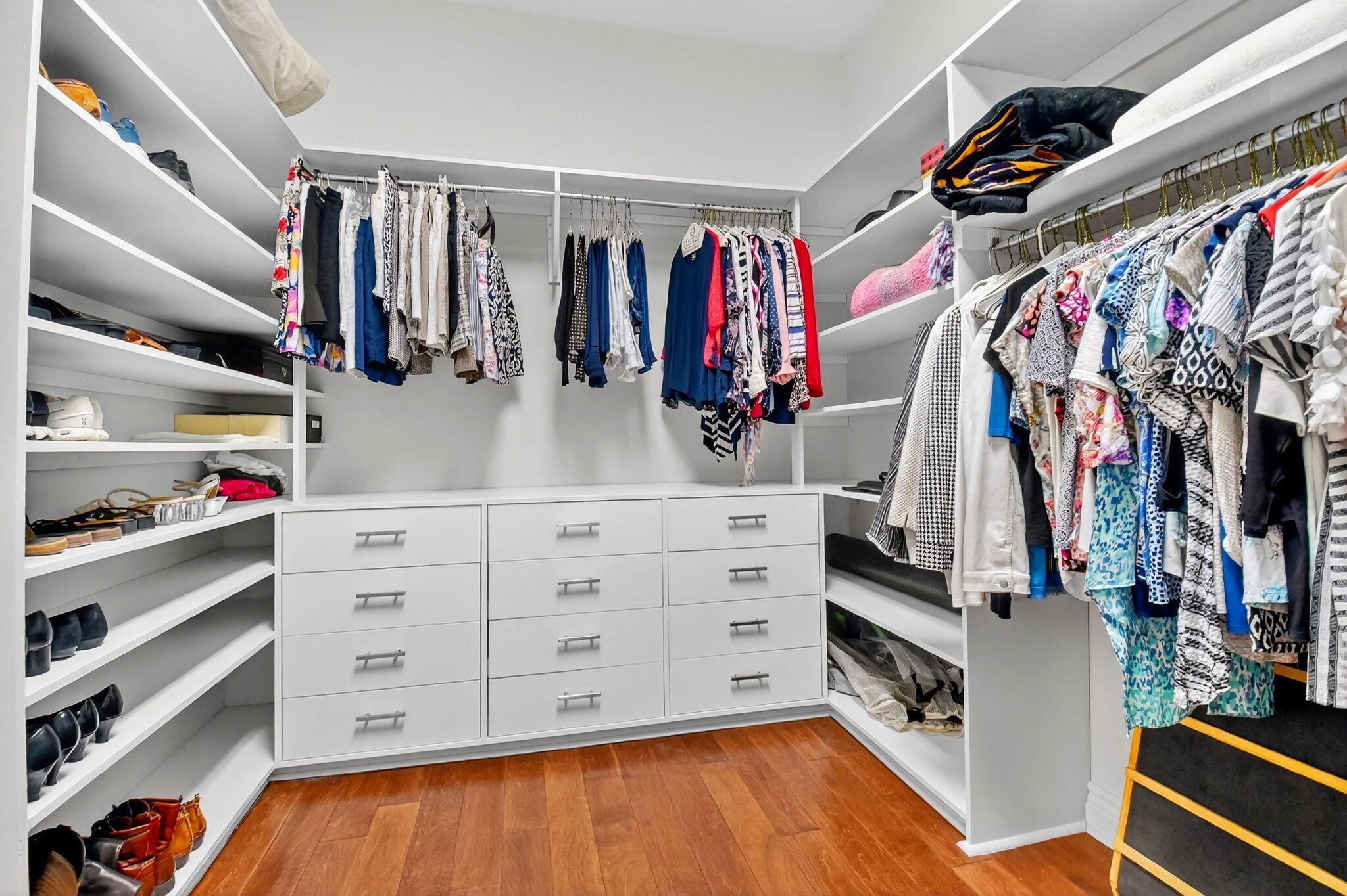 GREENVIEW COVE OF WELLING - Residential