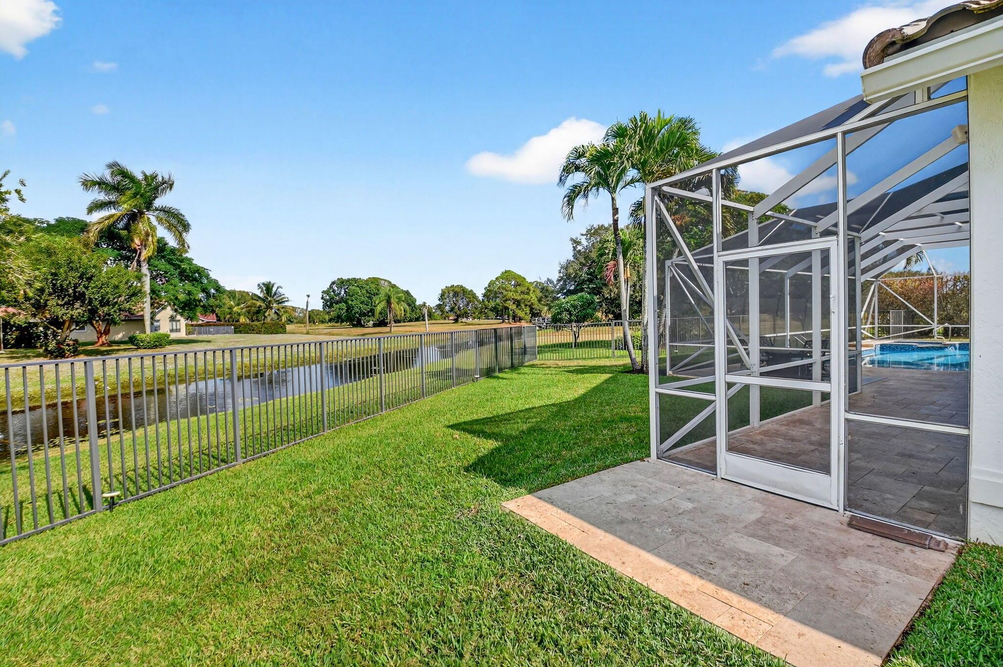 GREENVIEW COVE OF WELLING - Residential