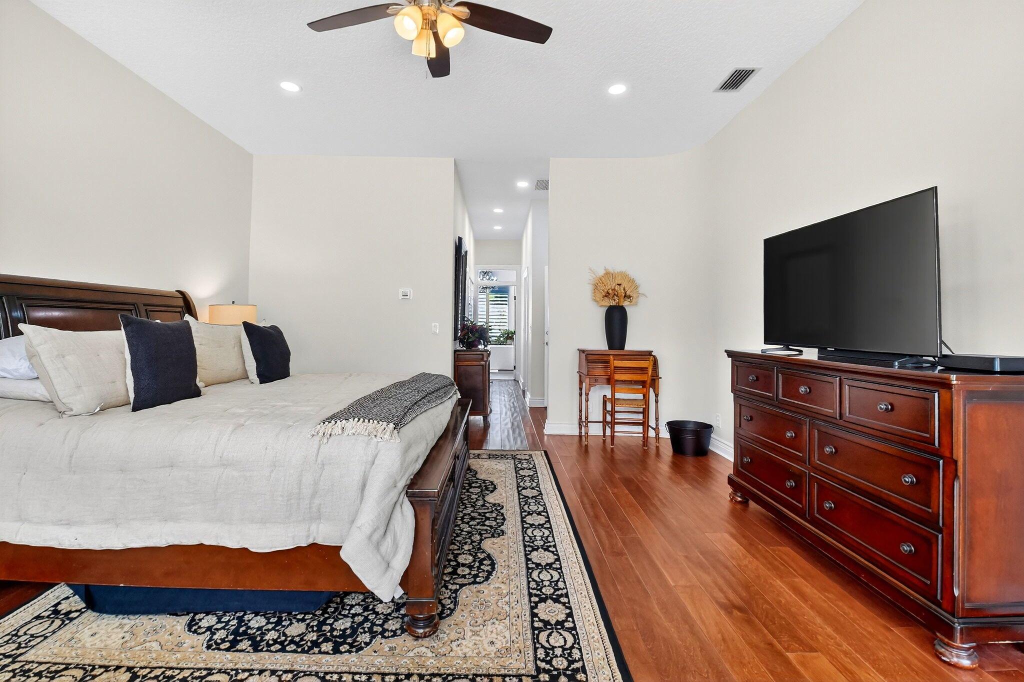 GREENVIEW COVE OF WELLING - Residential