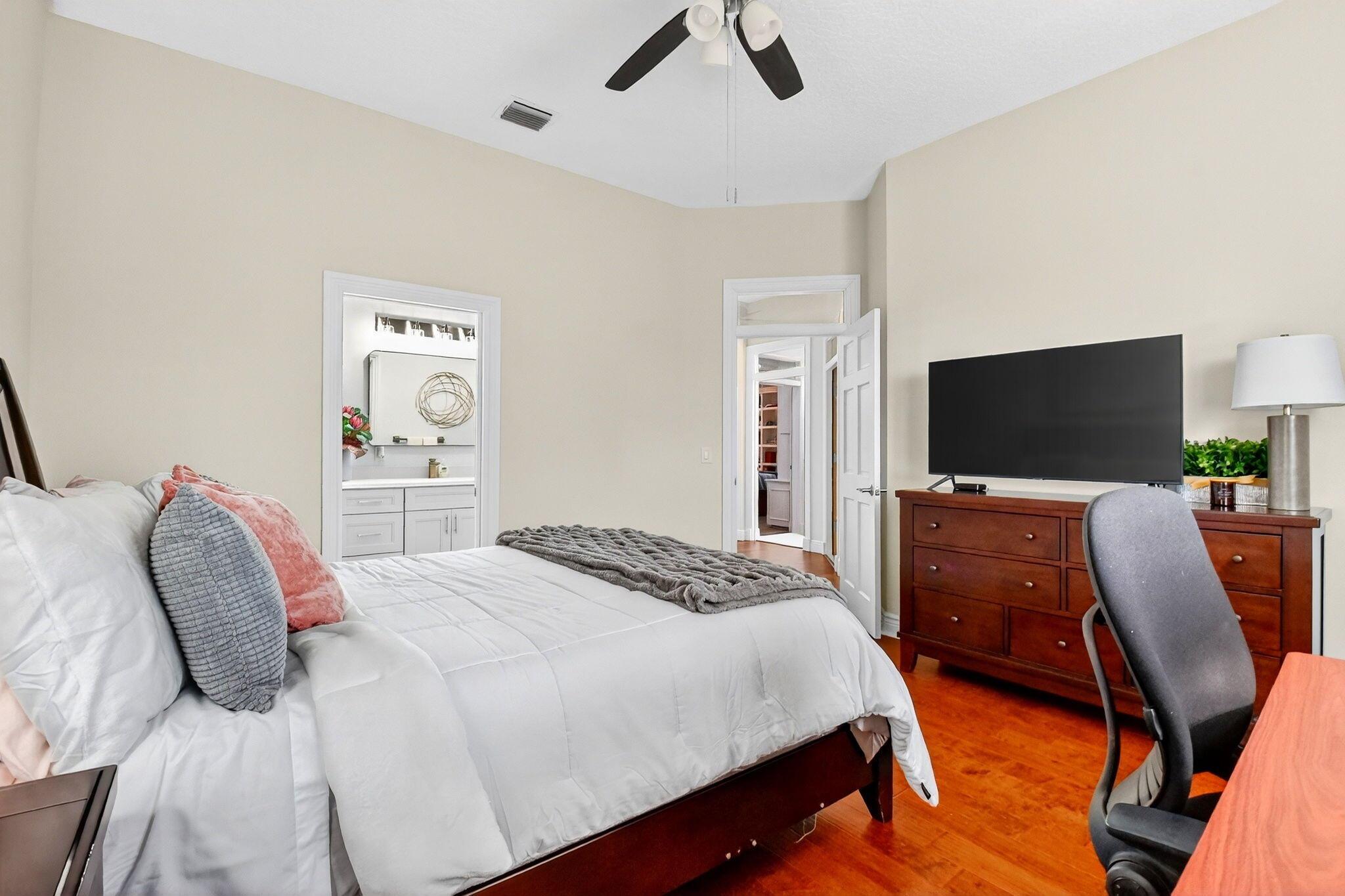 GREENVIEW COVE OF WELLING - Residential