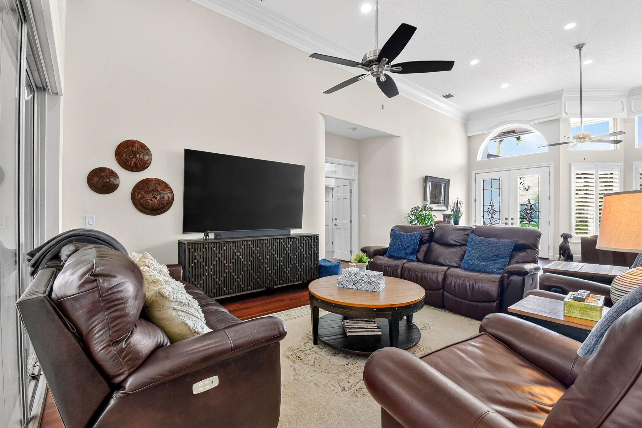 GREENVIEW COVE OF WELLING - Residential