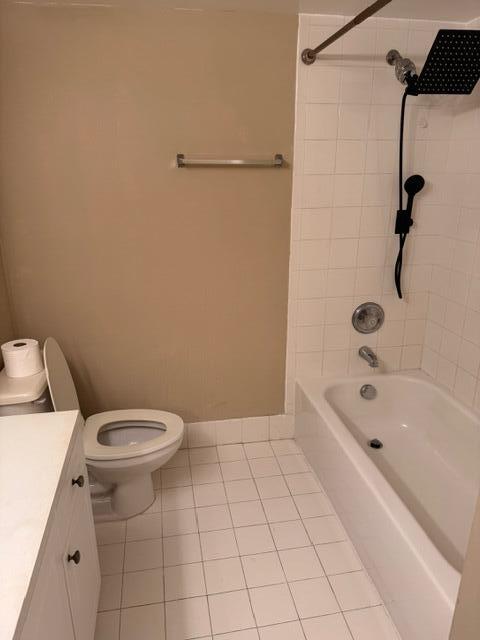 LIGHTHOUSE COVE AT TEQUESTA CONDO - Residential Lease