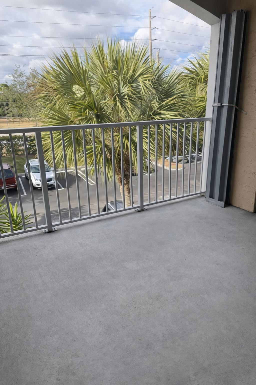 LIGHTHOUSE COVE AT TEQUESTA CONDO - Residential Lease