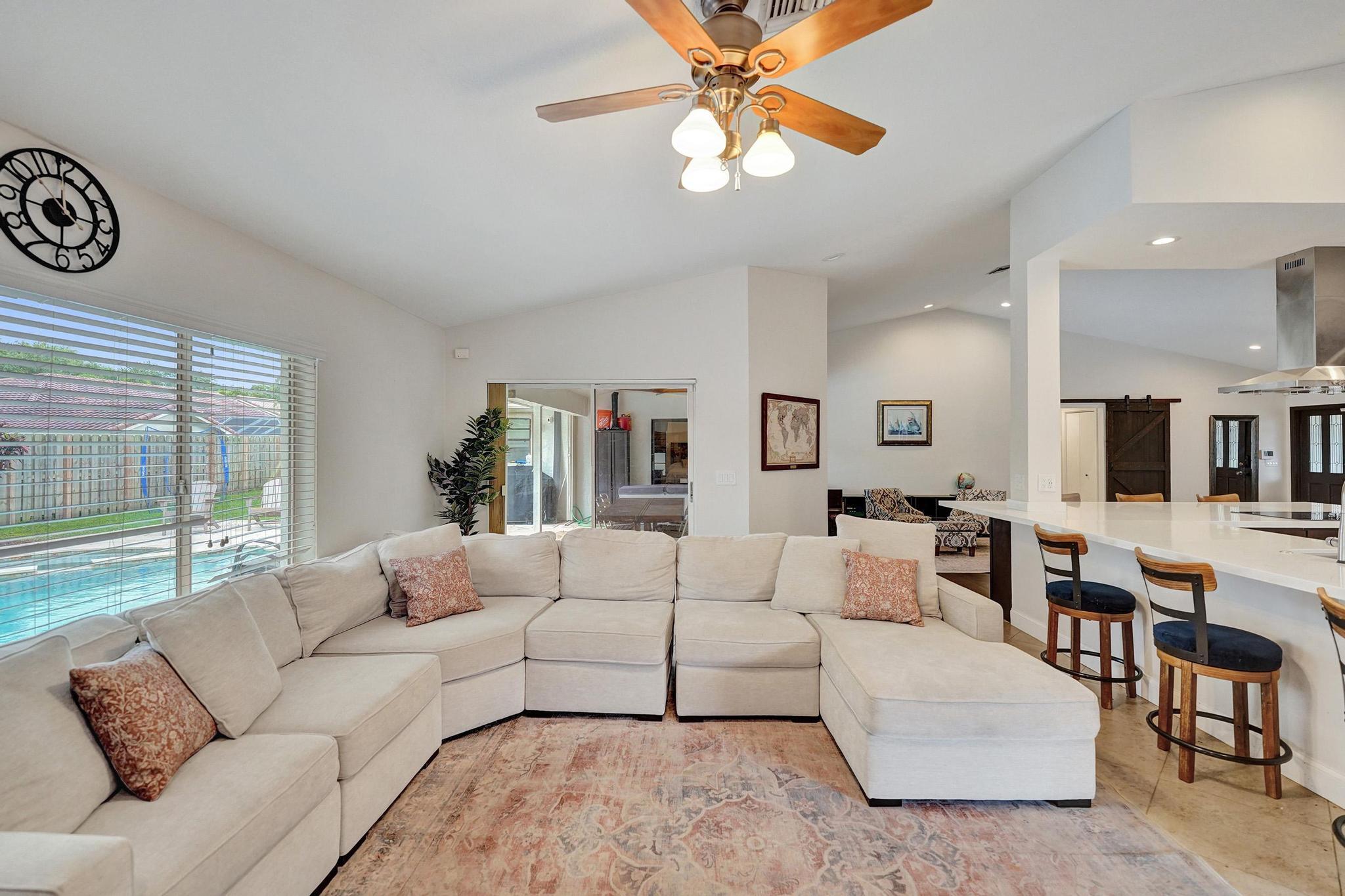 JACARANDA LAKES SECTION 13 - Residential