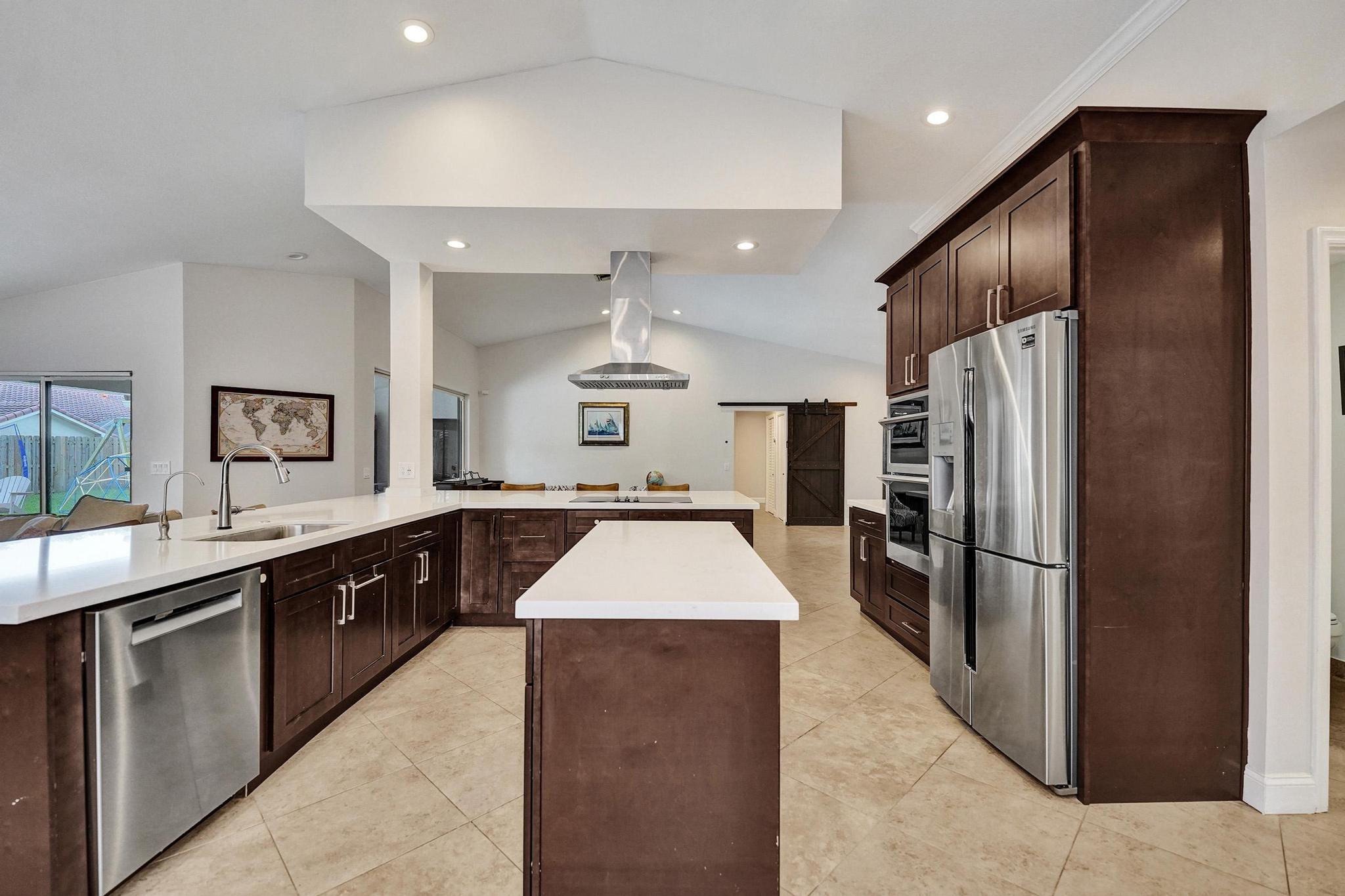 JACARANDA LAKES SECTION 13 - Residential