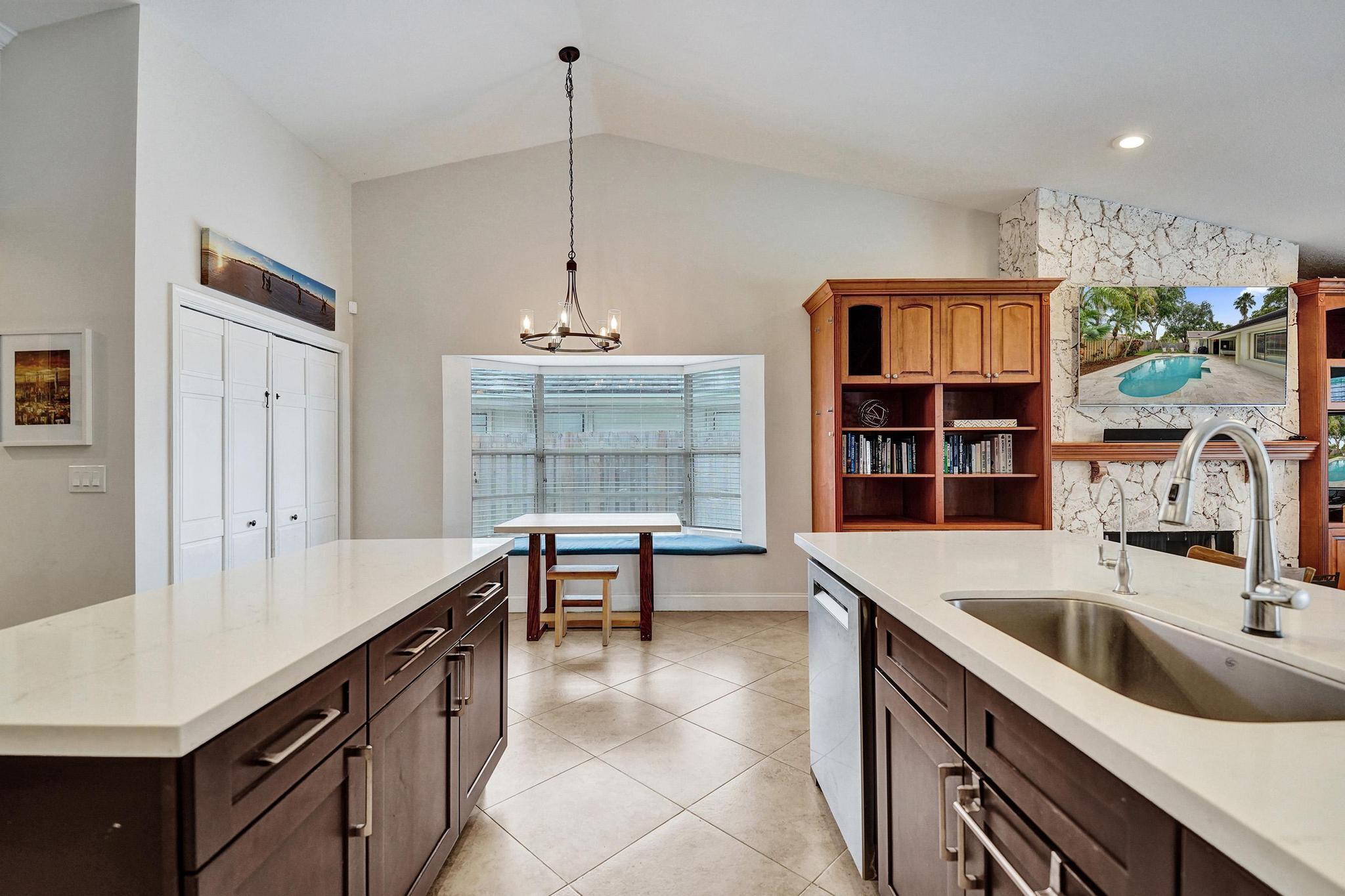 JACARANDA LAKES SECTION 13 - Residential
