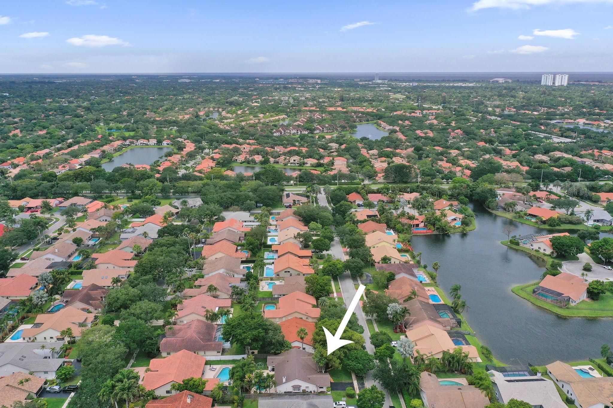 JACARANDA LAKES SECTION 13 - Residential