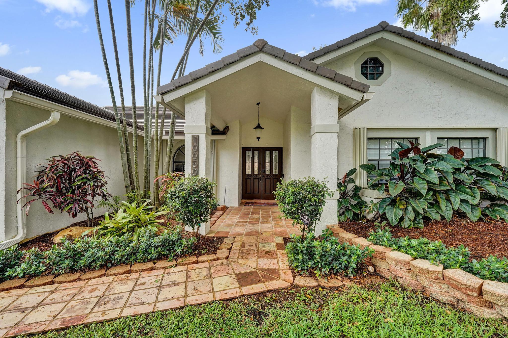JACARANDA LAKES SECTION 13 - Residential