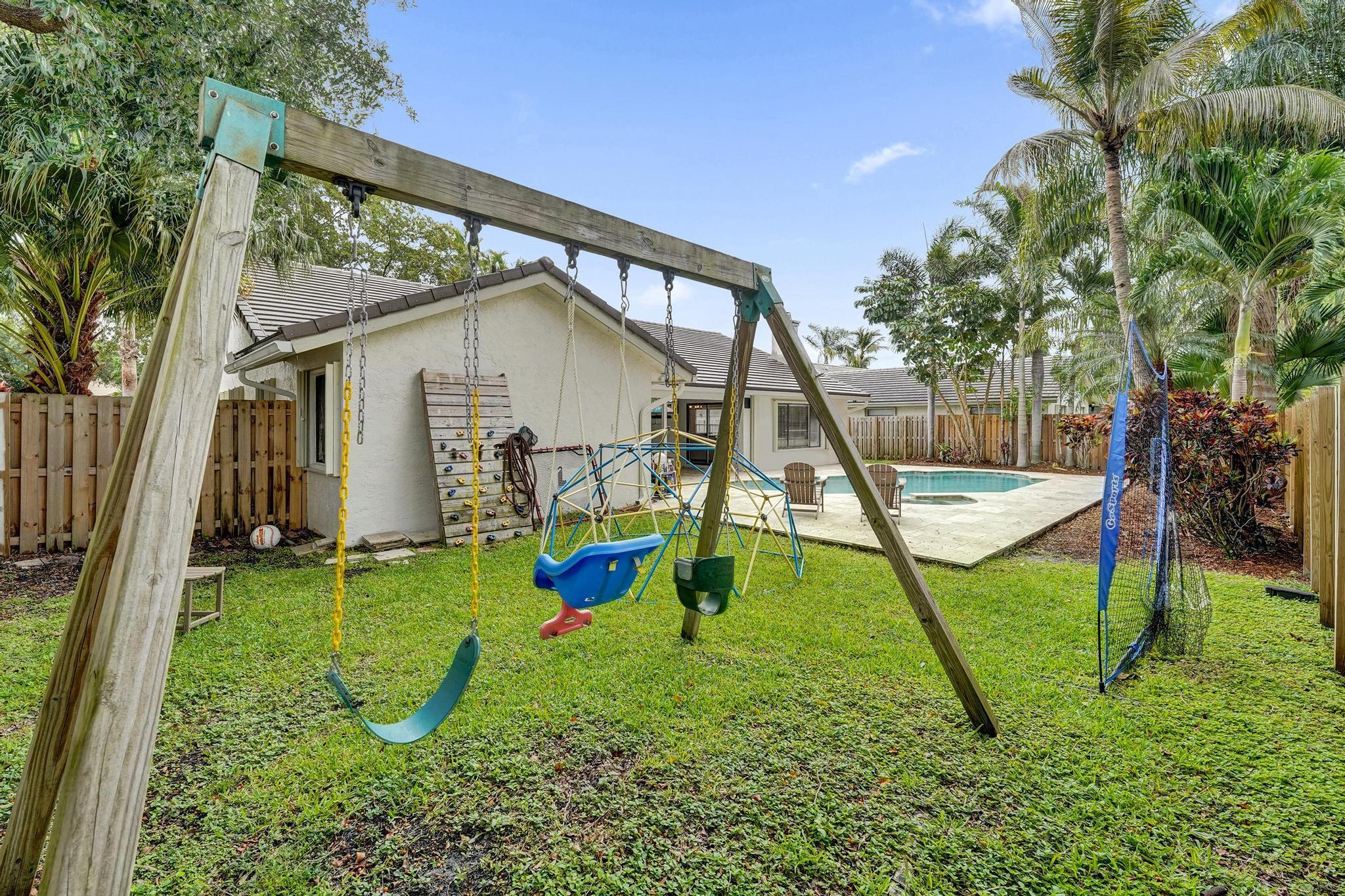 JACARANDA LAKES SECTION 13 - Residential