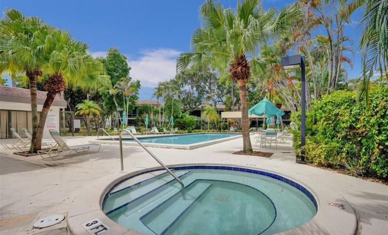 Bonaire at Woodmont - Residential