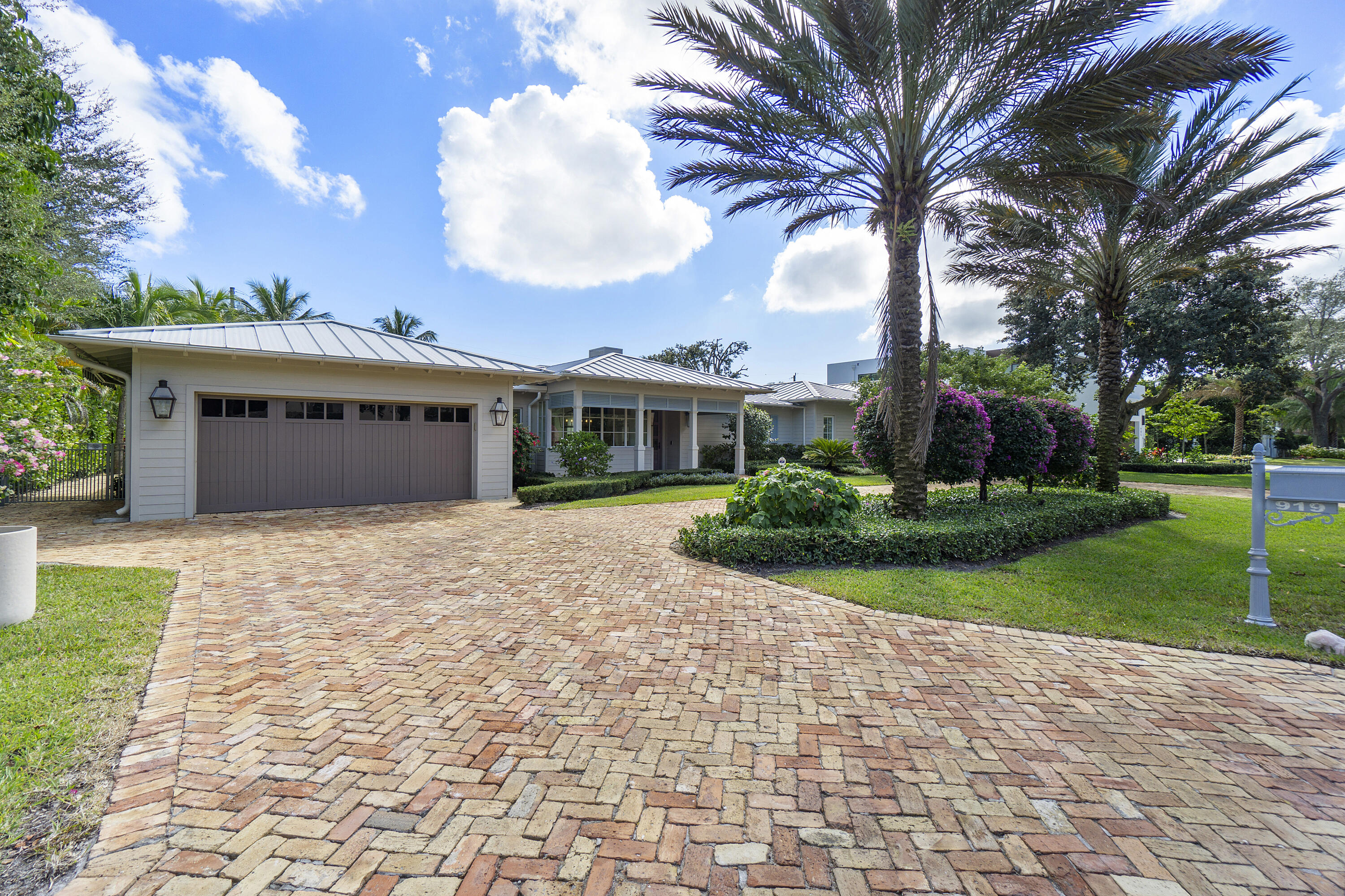 PINEVIEW DELRAY - Residential