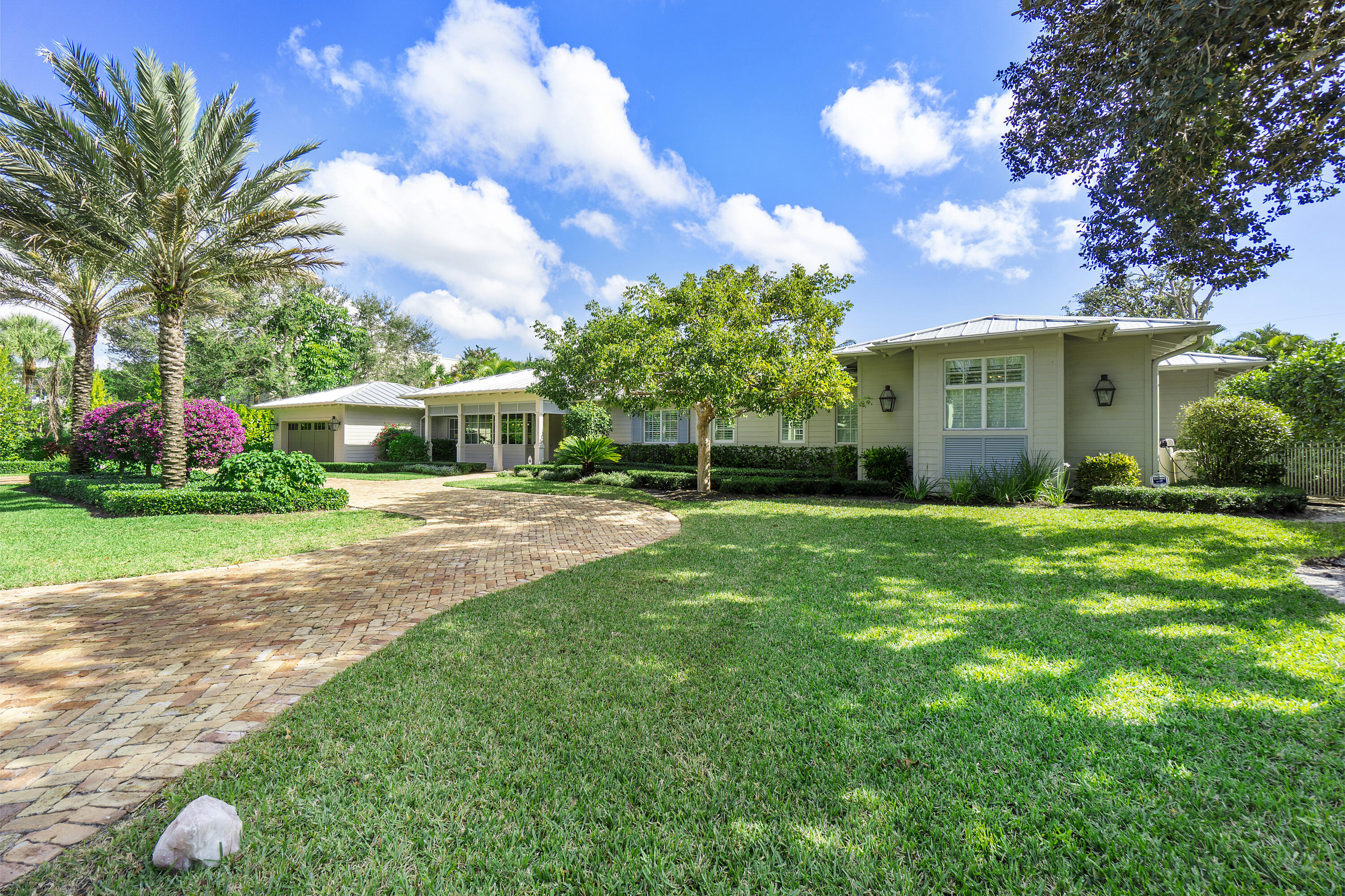 PINEVIEW DELRAY - Residential