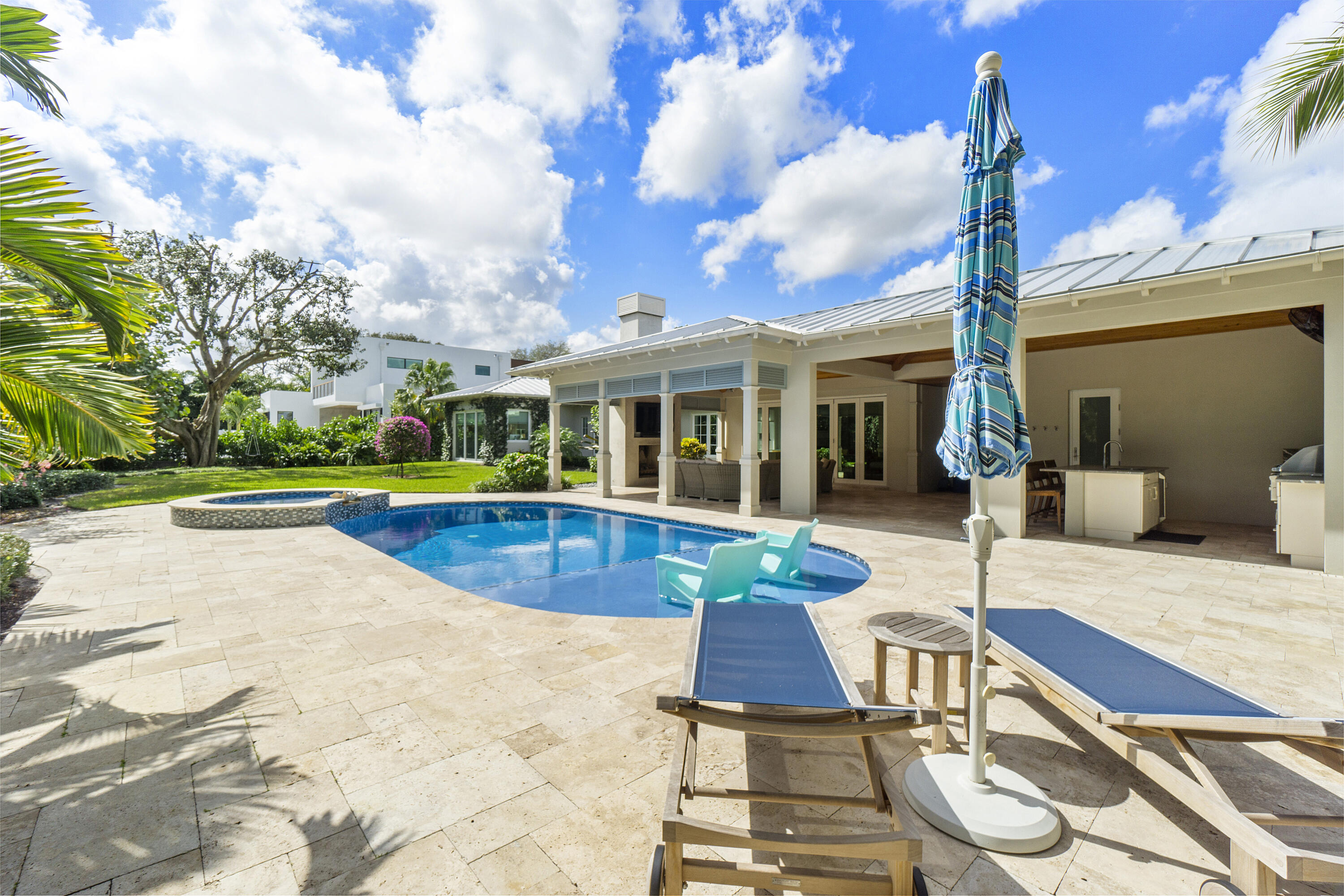 PINEVIEW DELRAY - Residential
