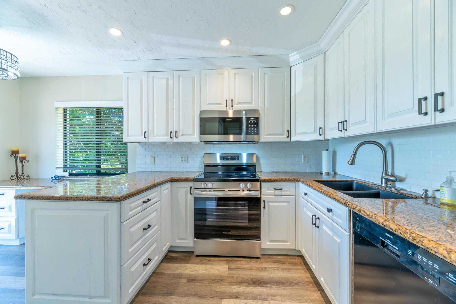 FOUNTAINS SOUTH - Residential