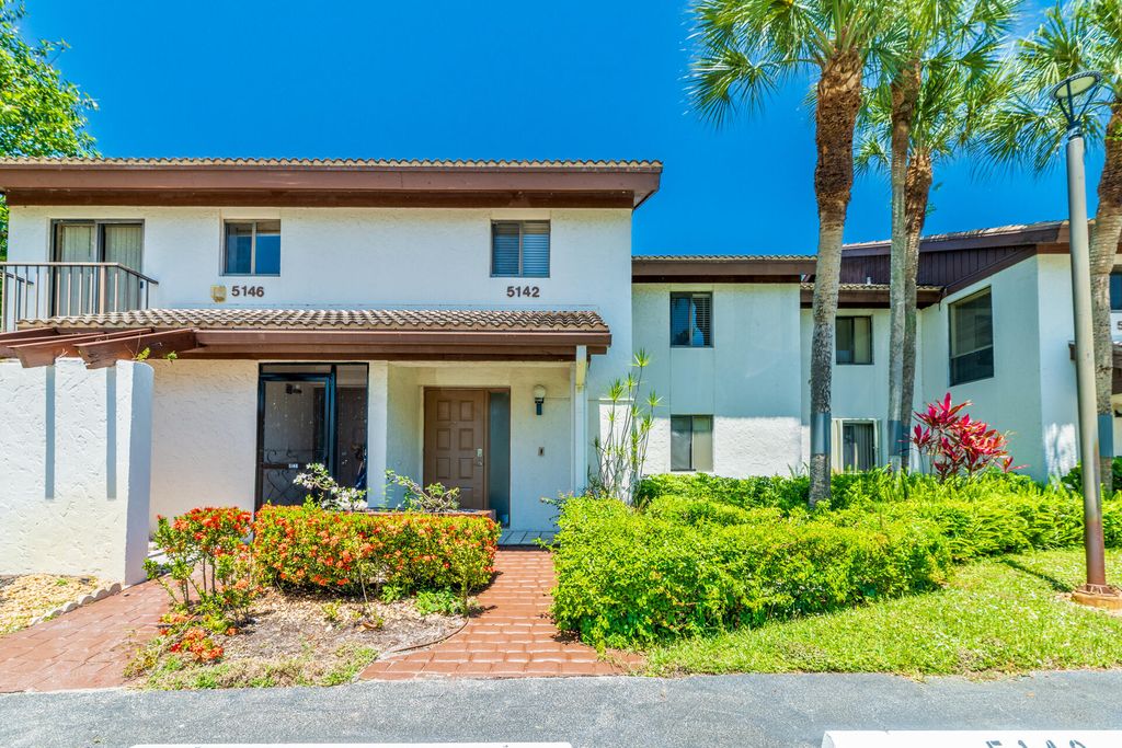 Photo of 5142 Fountains Drive S, Greenacres, FL 33467 (MLS # B26022562)