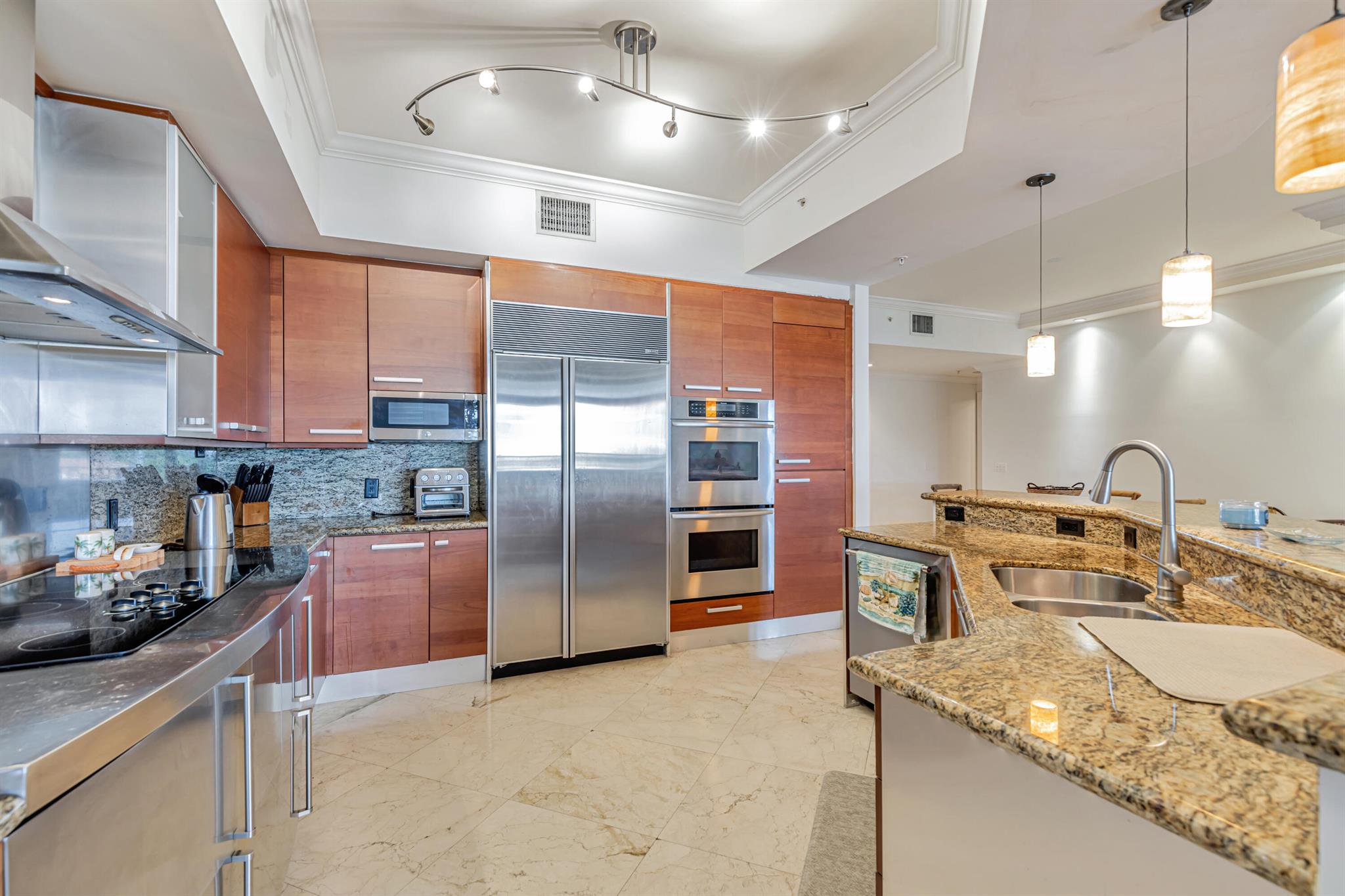 ORCHID BEACH CONDO,DEERFI - Residential