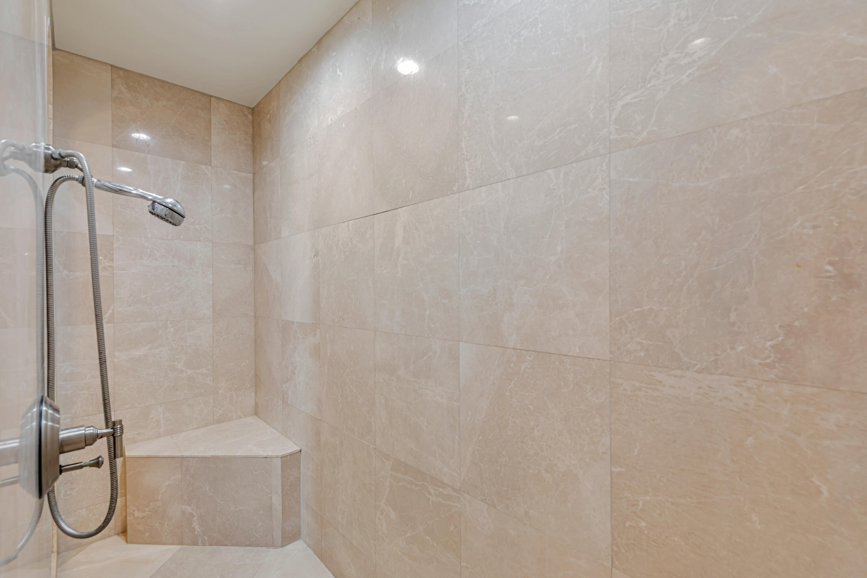 ORCHID BEACH CONDO,
DEERFIELD BEACH - Residential