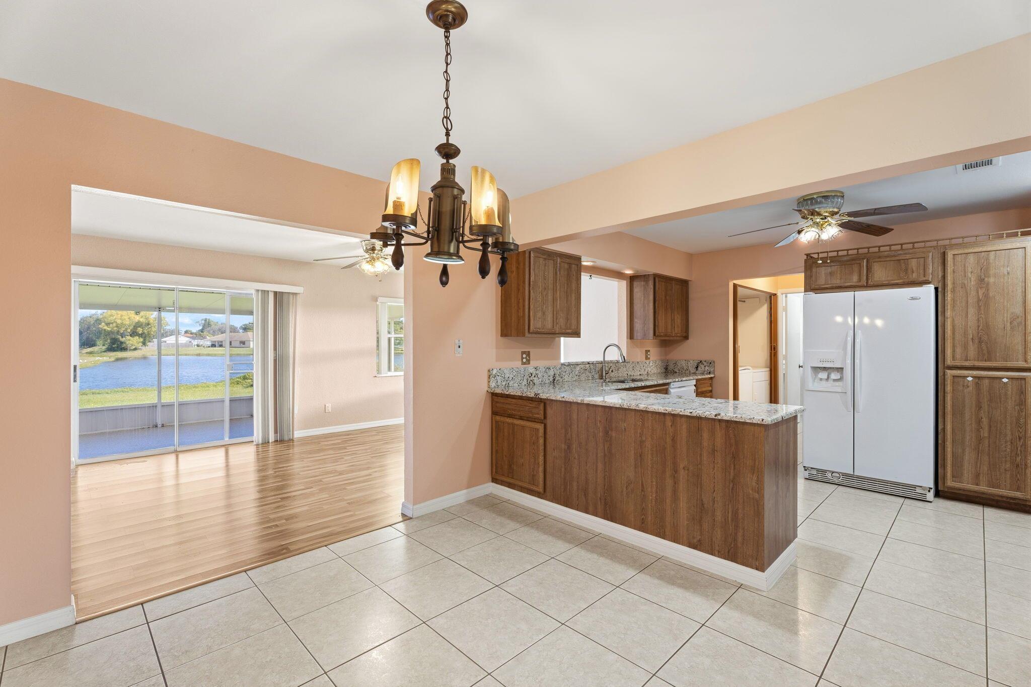 FIRST REPLAT SOUTH PORT S - Residential