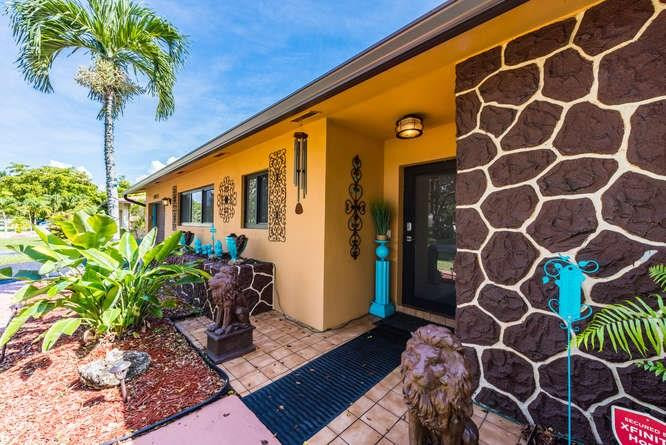 PEMBROKE LAKES - Residential