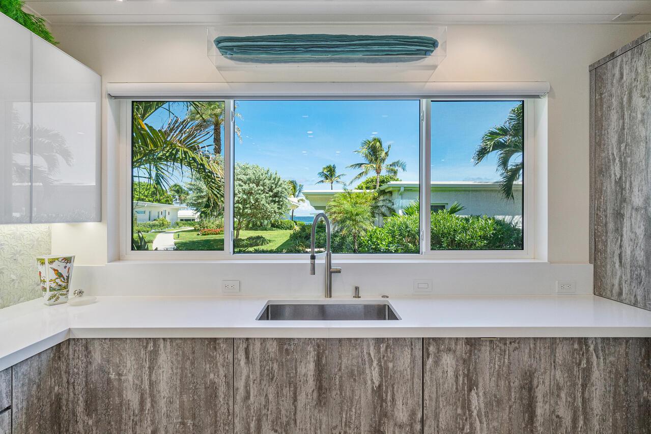 PALM HILL OCEAN CLUB CO-O - Residential Lease