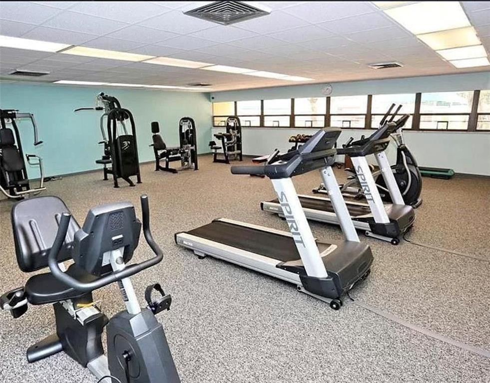 BERMUDA CLUB FIVE - Residential