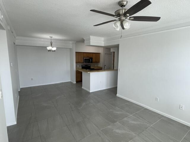 MEZZANO CONDO - Residential Lease