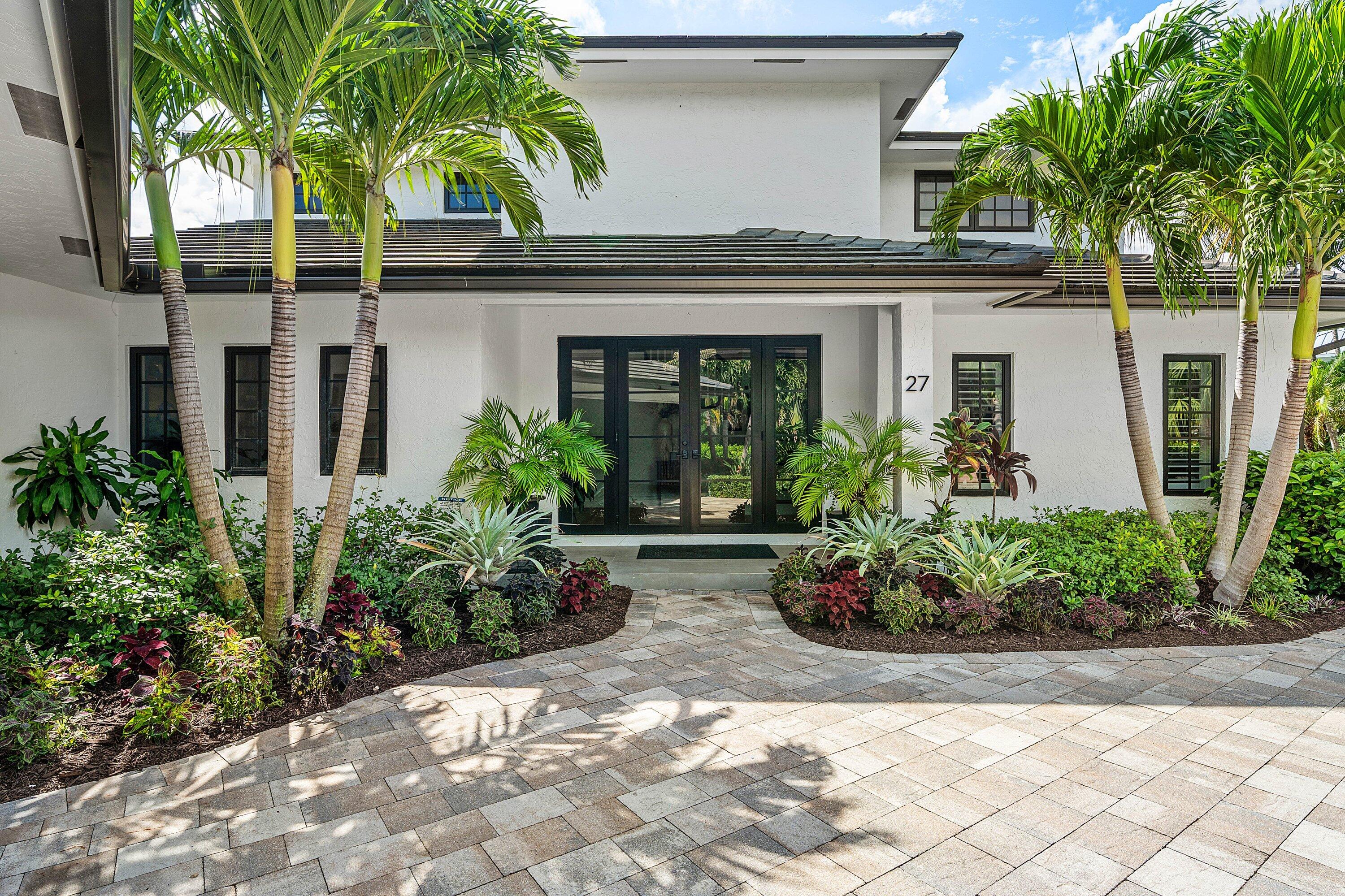 27 Hibiscus Way