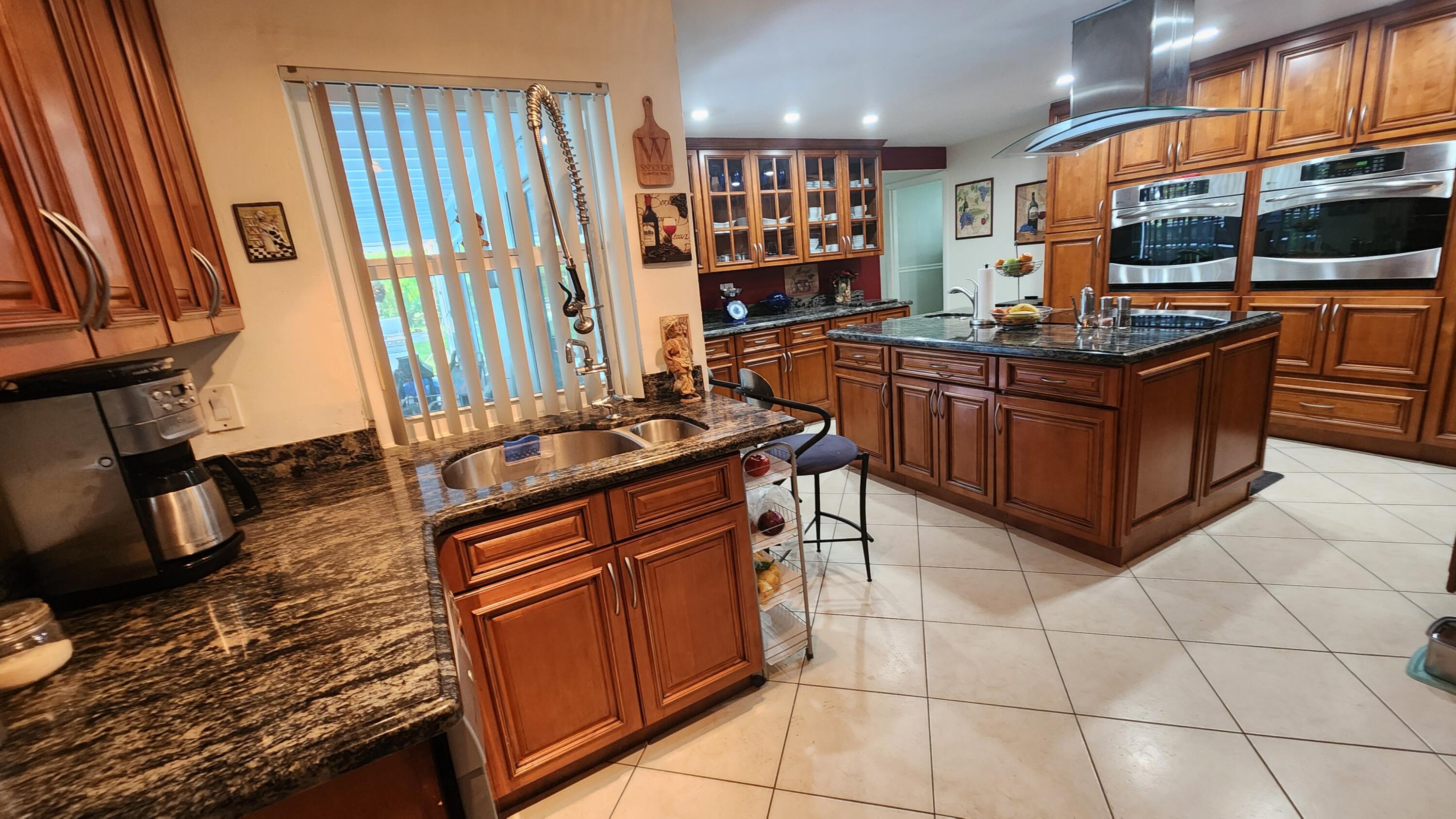 ORIOLE MARGATE SEC 1 - Residential