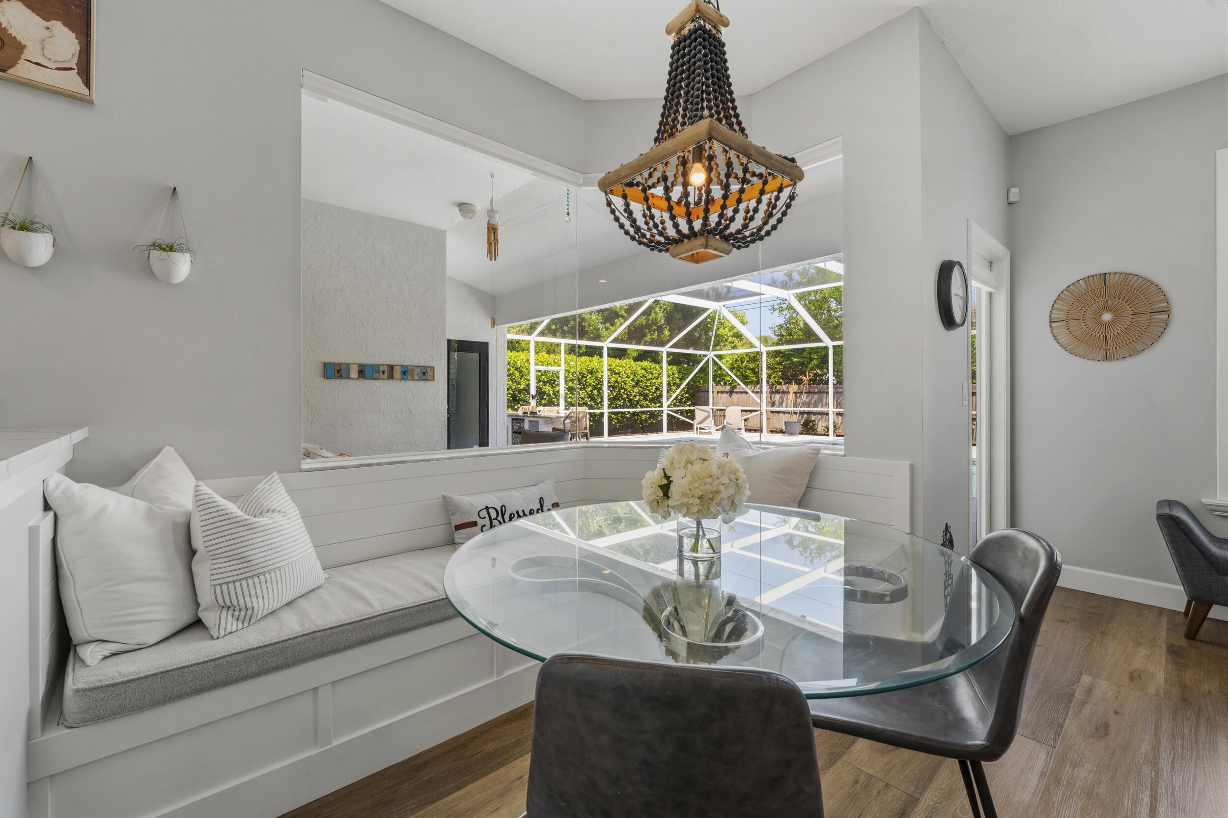 ISLESWORTH - Residential